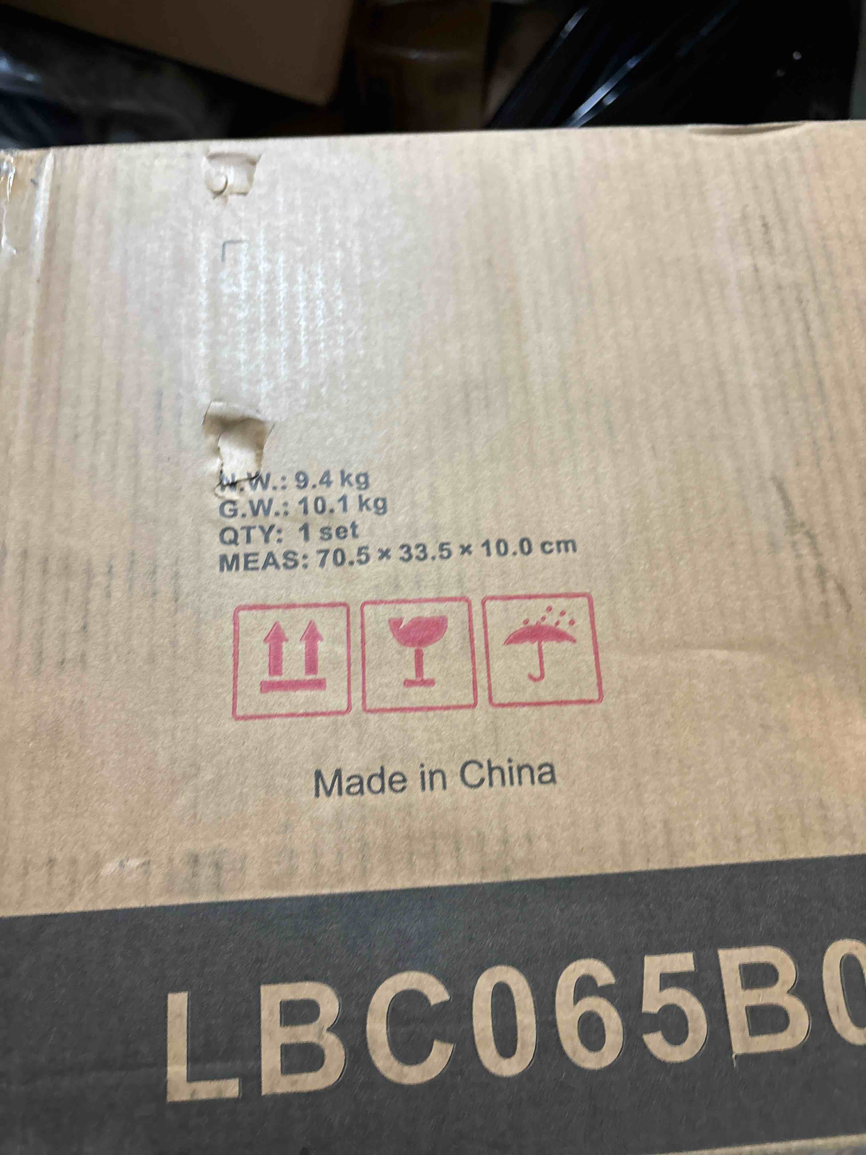 https://s3.amazonaws.com/lotting-images-prod/phillipi/TEA0075451_1729612039822.jpeg