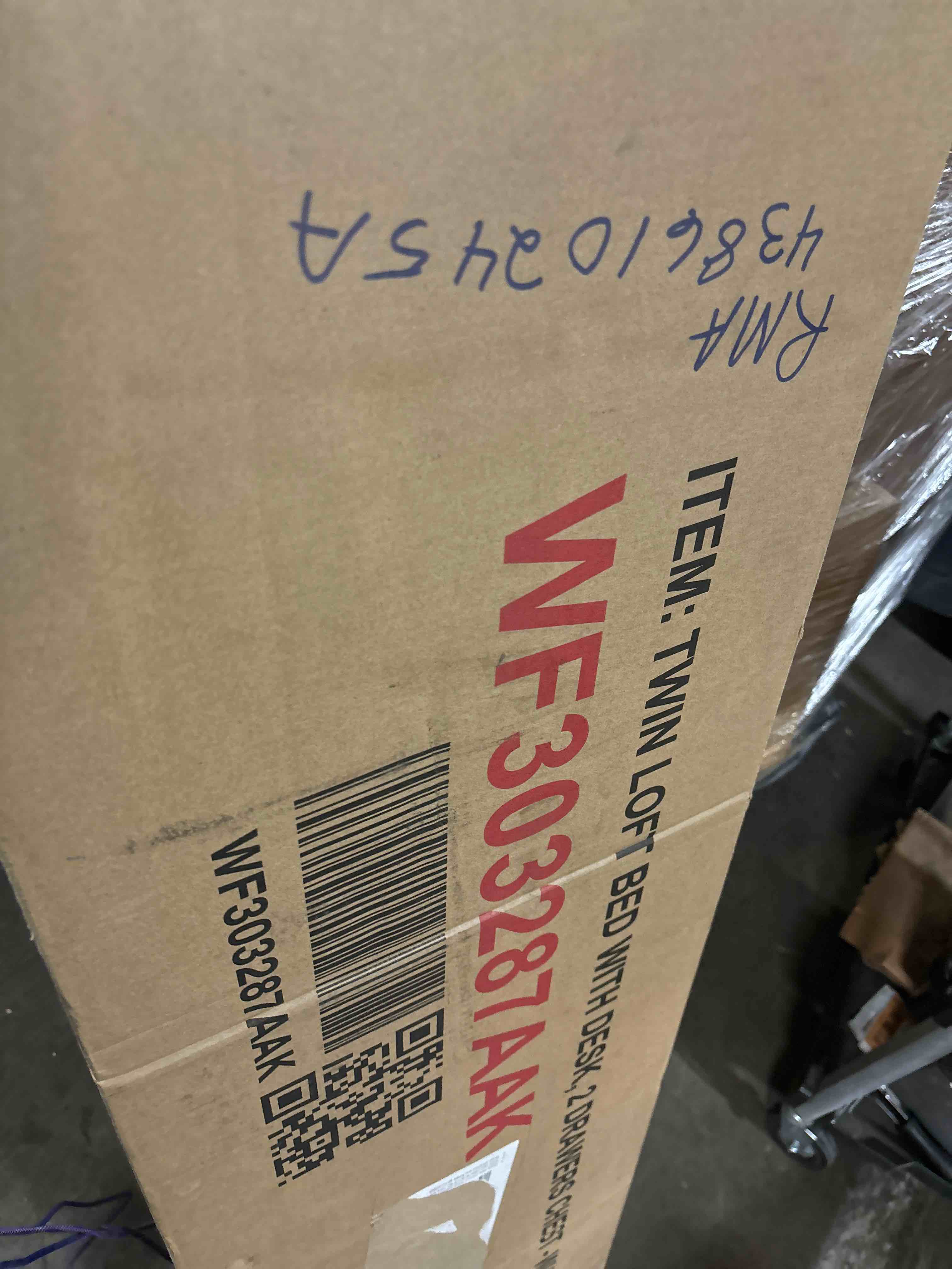 https://s3.amazonaws.com/lotting-images-prod/phillipi/TEA0075460_1729614956329.jpeg