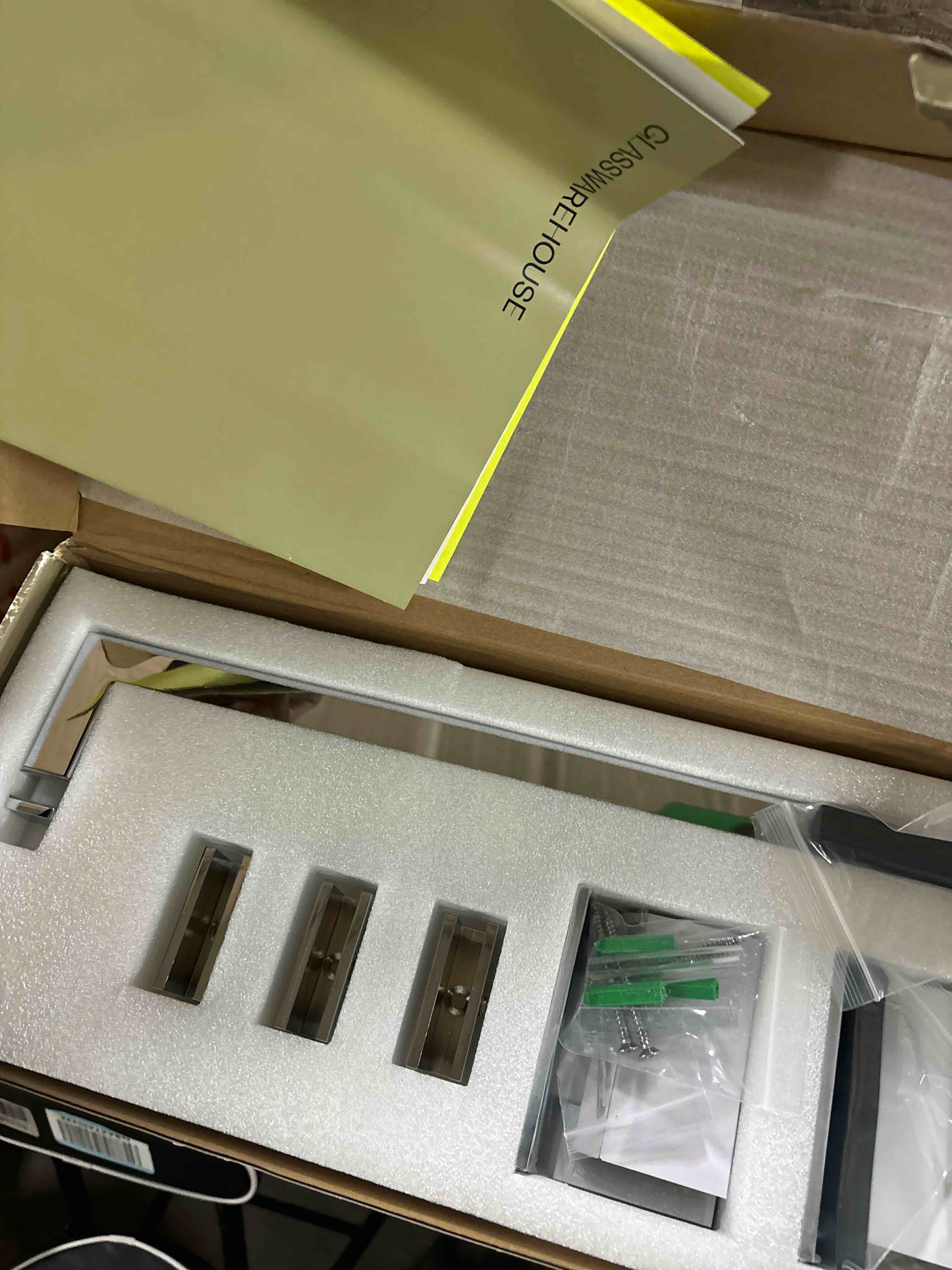 https://s3.amazonaws.com/lotting-images-prod/phillipi/TEA0075484_1729620554886.jpeg