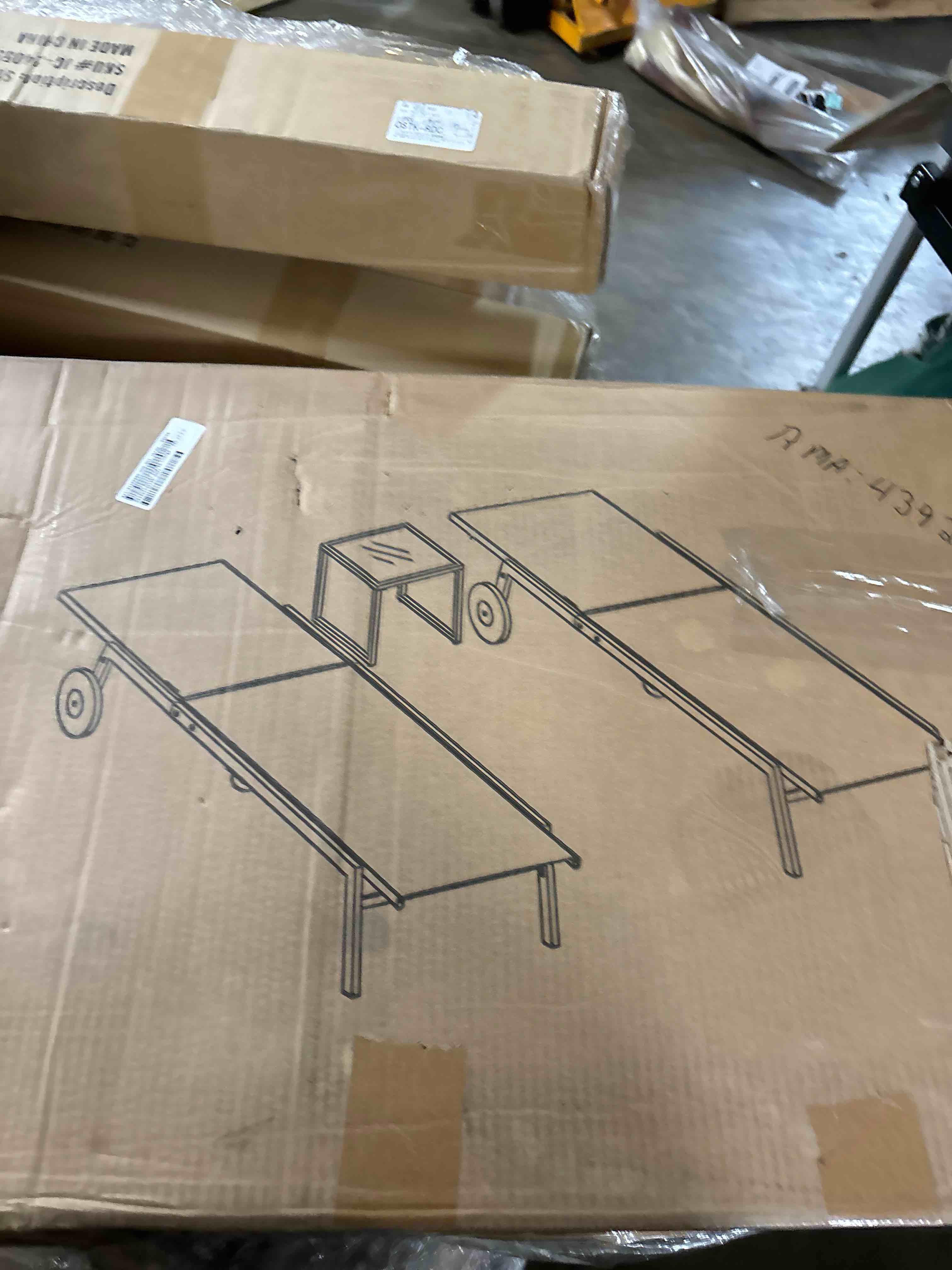 https://s3.amazonaws.com/lotting-images-prod/phillipi/TEA0075499_1729624595527.jpeg