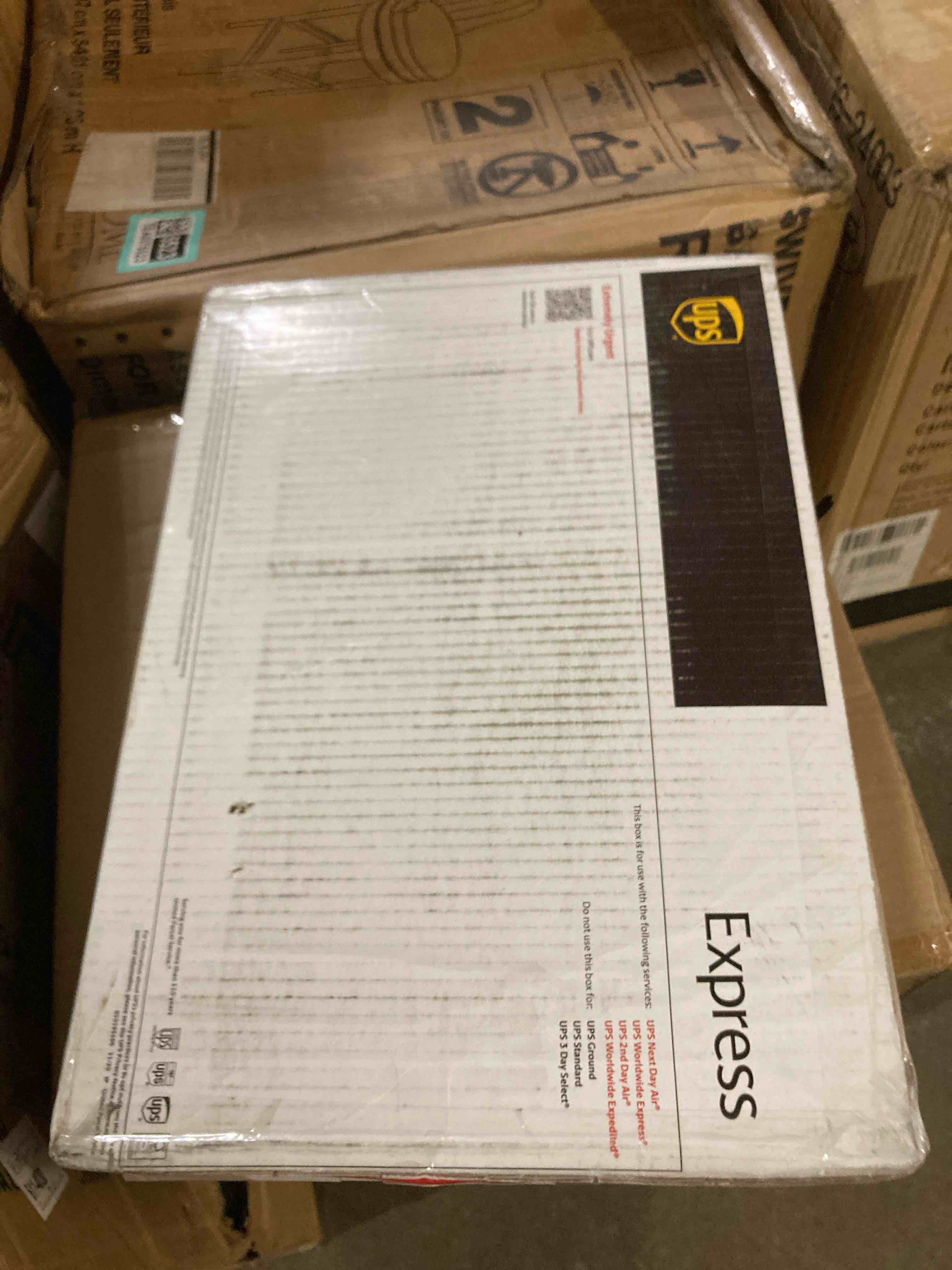 https://s3.amazonaws.com/lotting-images-prod/phillipi/TEA0075530_1729610724058.jpeg