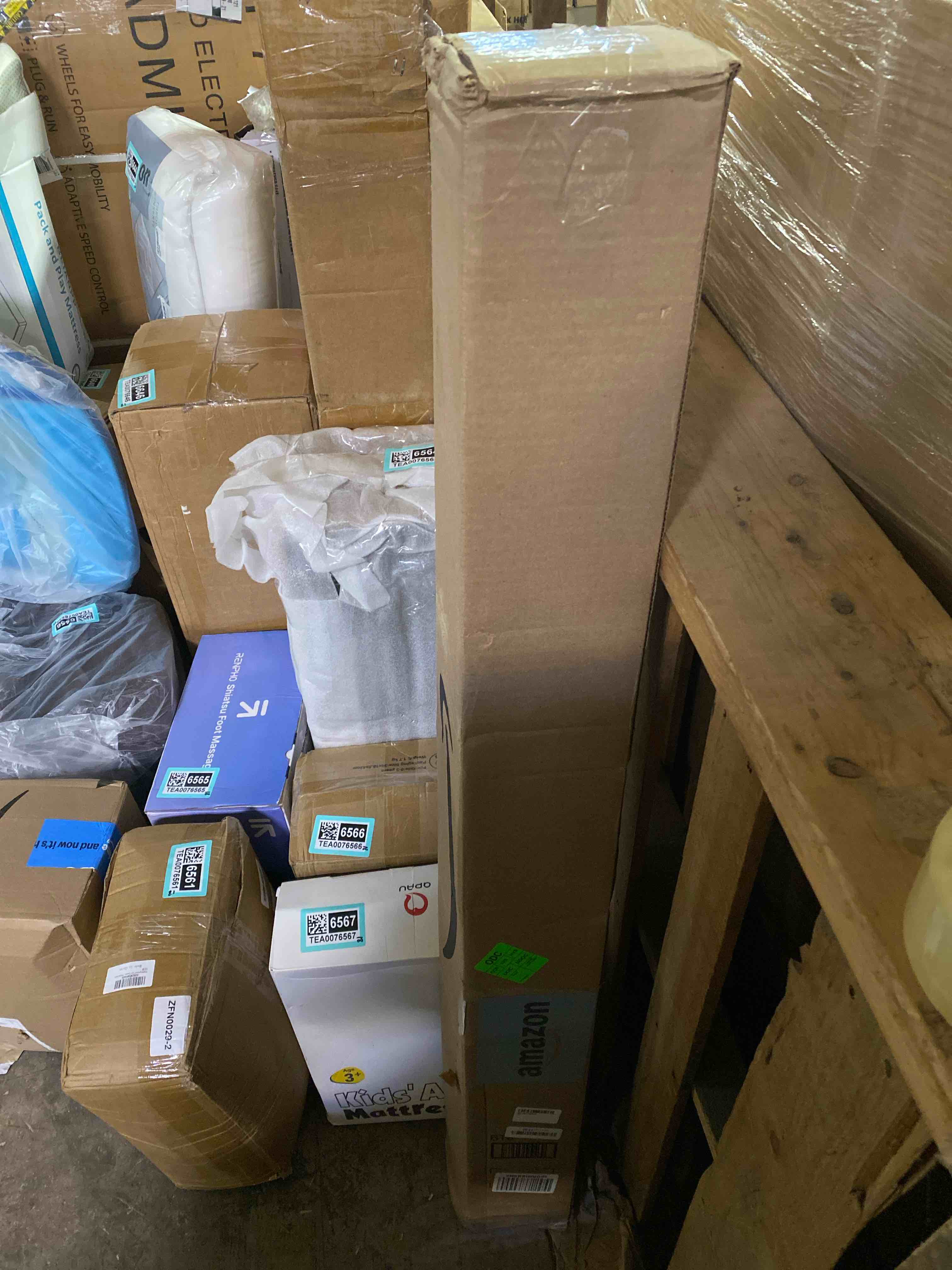 https://s3.amazonaws.com/lotting-images-prod/phillipi/TEA0076568_1728590919559.jpeg