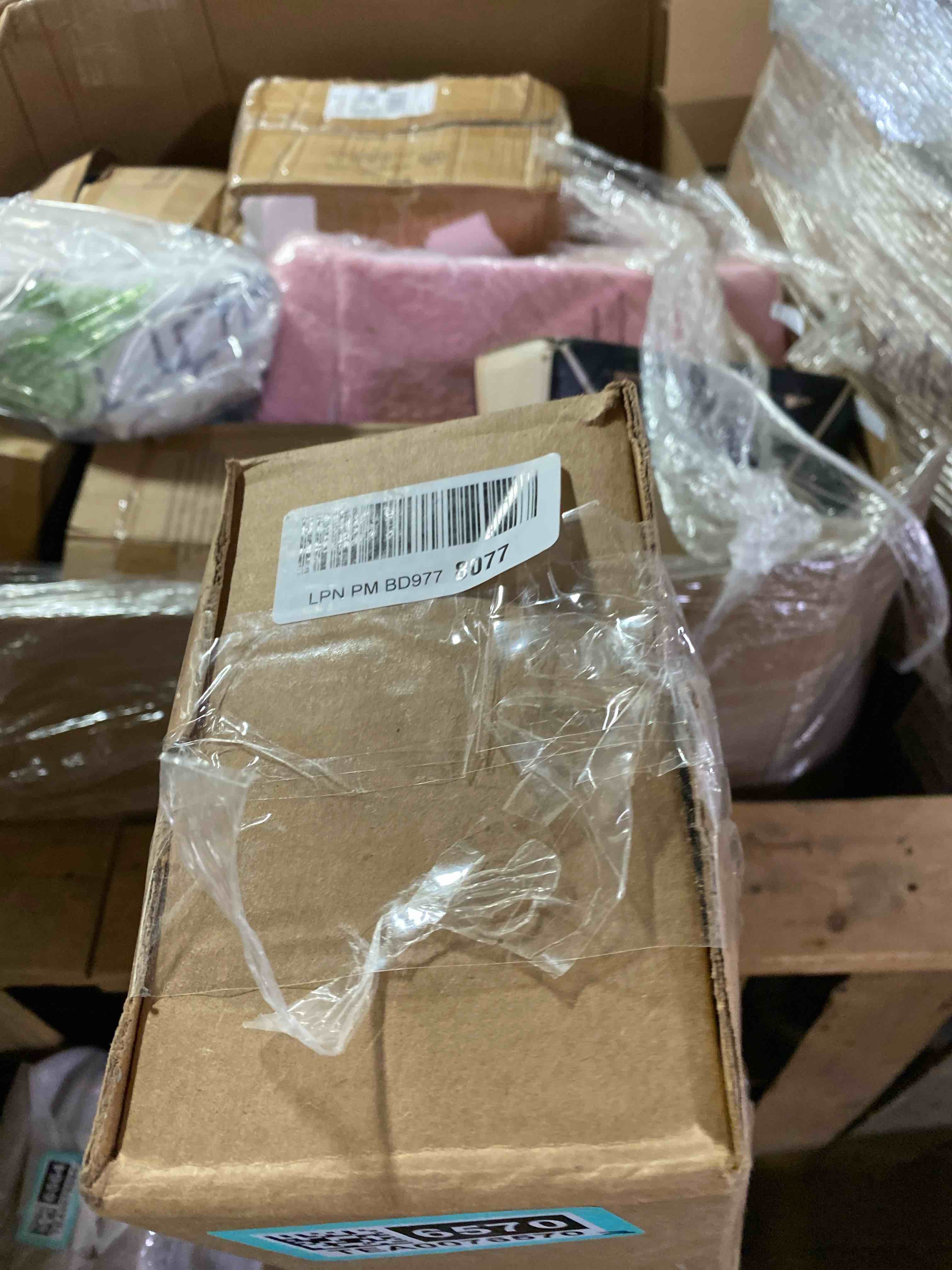 https://s3.amazonaws.com/lotting-images-prod/phillipi/TEA0076570_1728591327115.jpeg