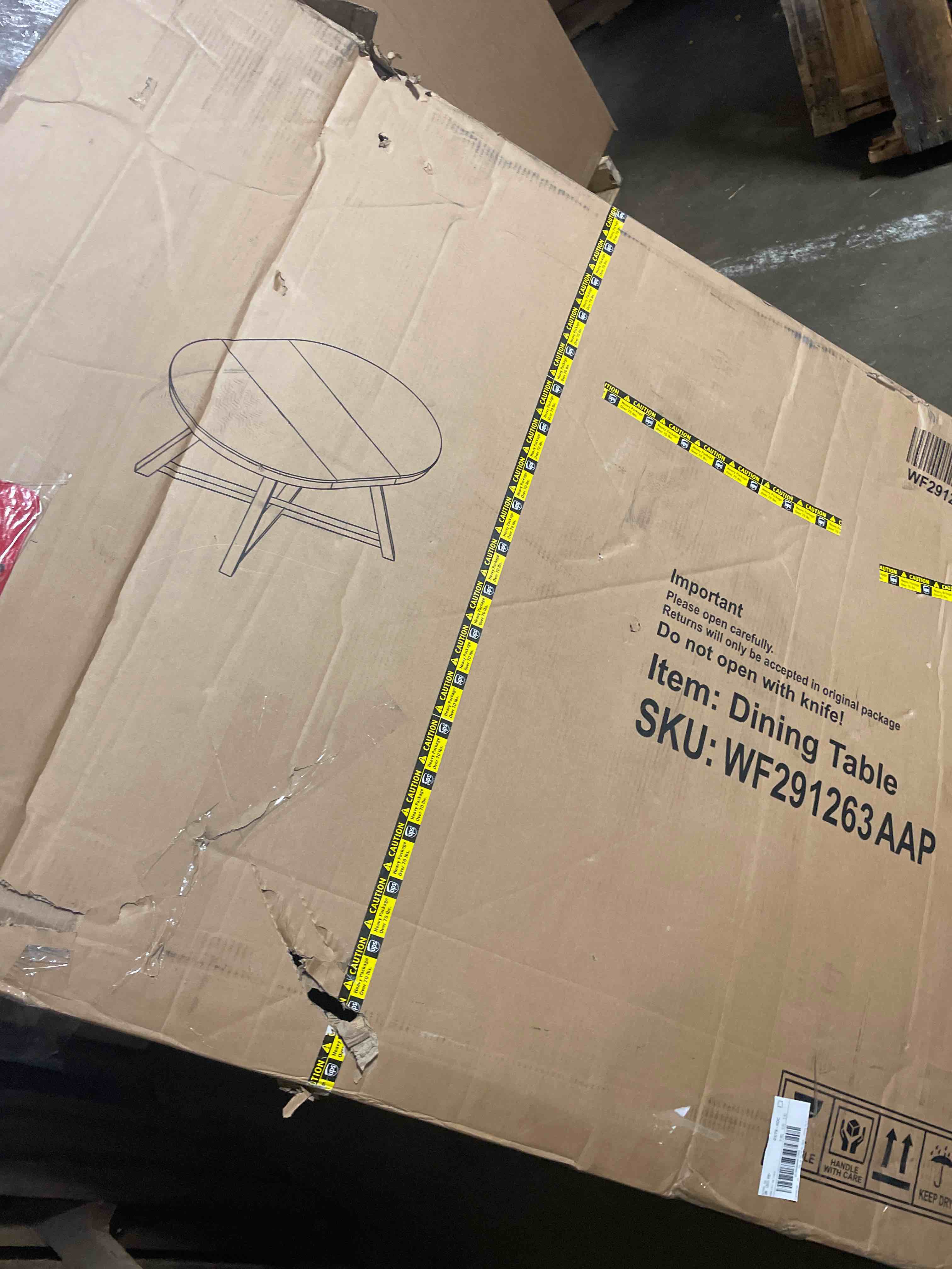 https://s3.amazonaws.com/lotting-images-prod/phillipi/TEA0077813_1727897518252.jpeg