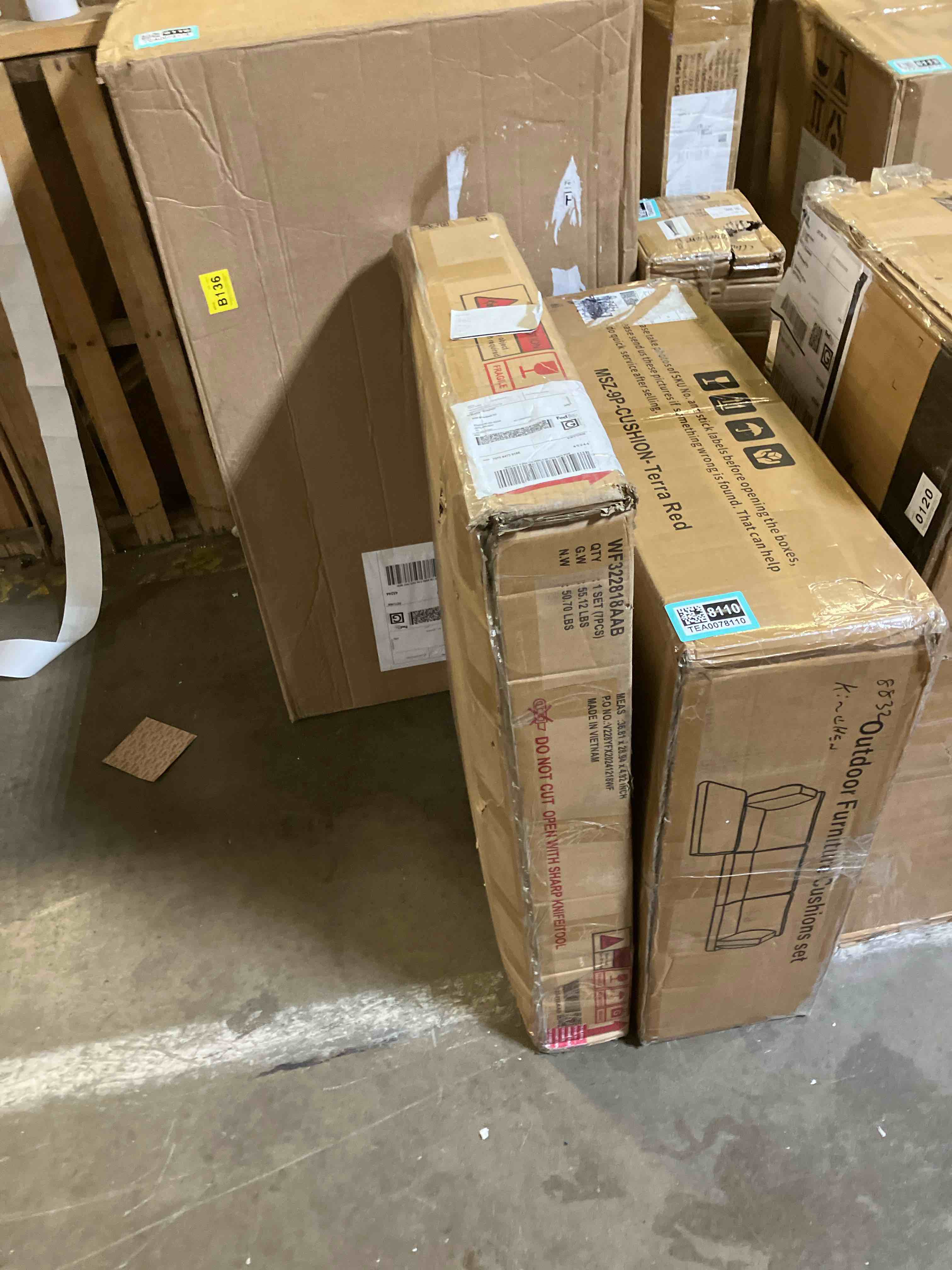https://s3.amazonaws.com/lotting-images-prod/phillipi/TEA0078109_1758140511751.jpeg
