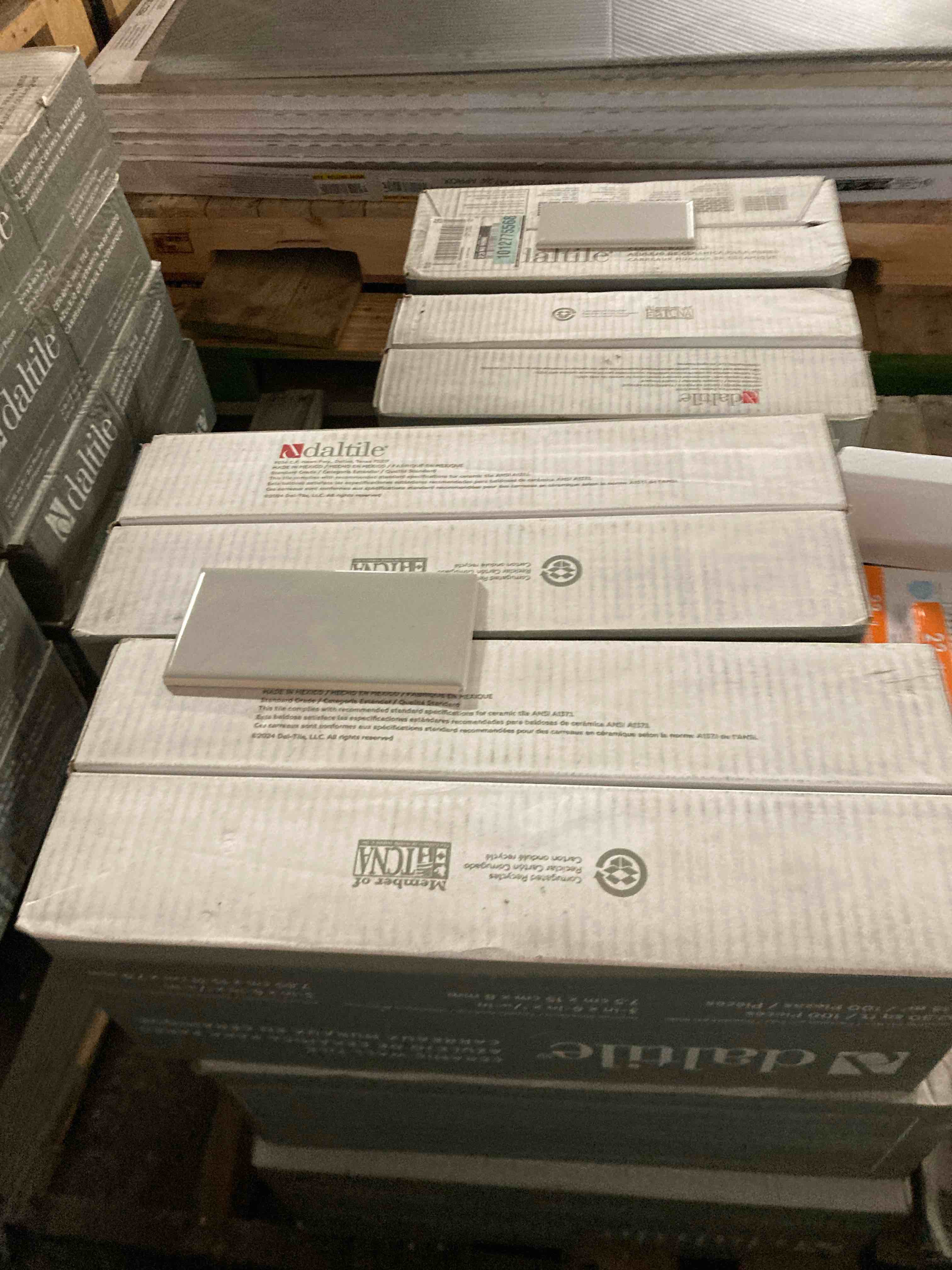https://s3.amazonaws.com/lotting-images-prod/phillipi/TEA0078158_1758134251343.jpeg