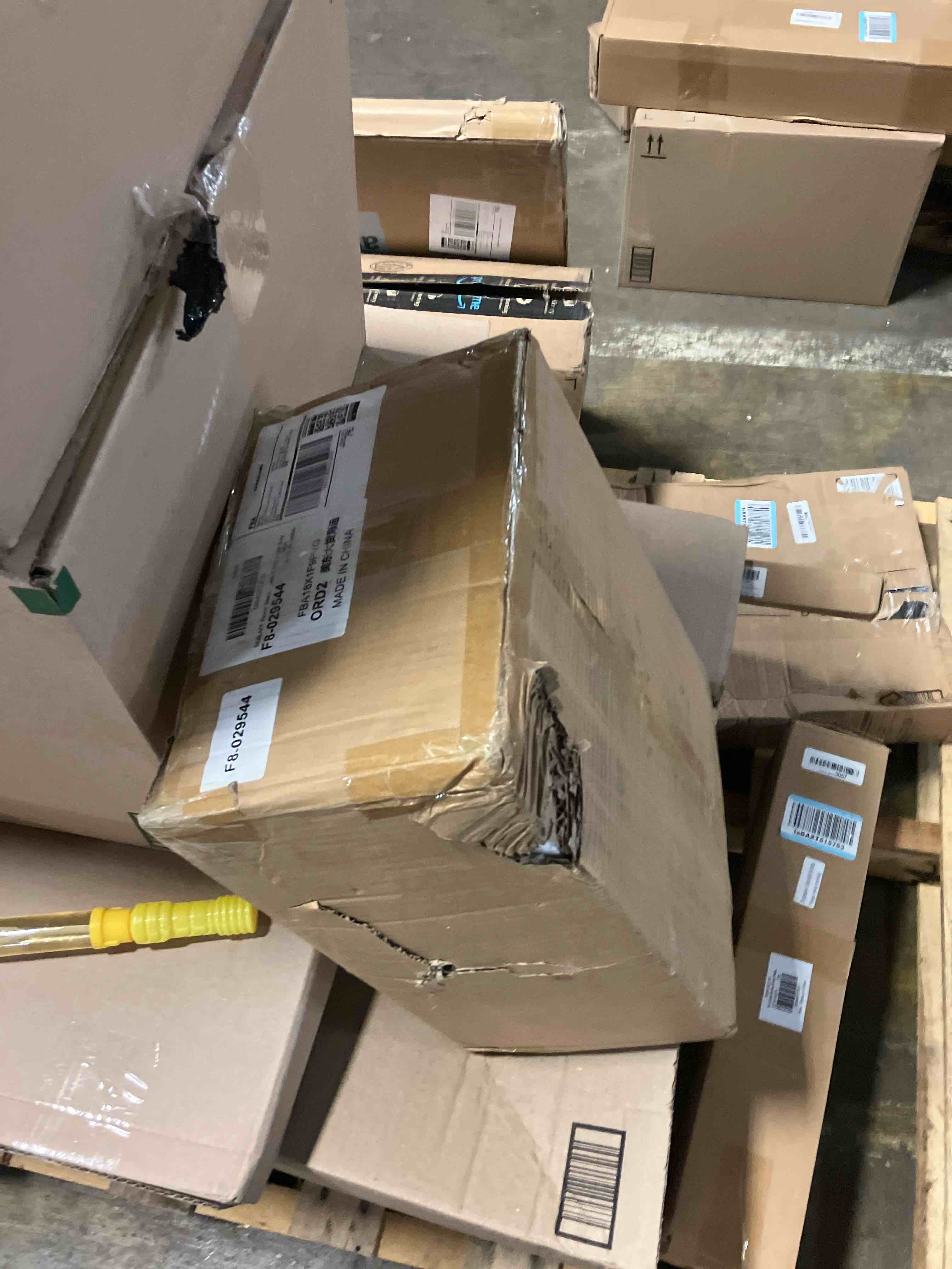 https://s3.amazonaws.com/lotting-images-prod/phillipi/TEA0078189_1757442069946.jpeg