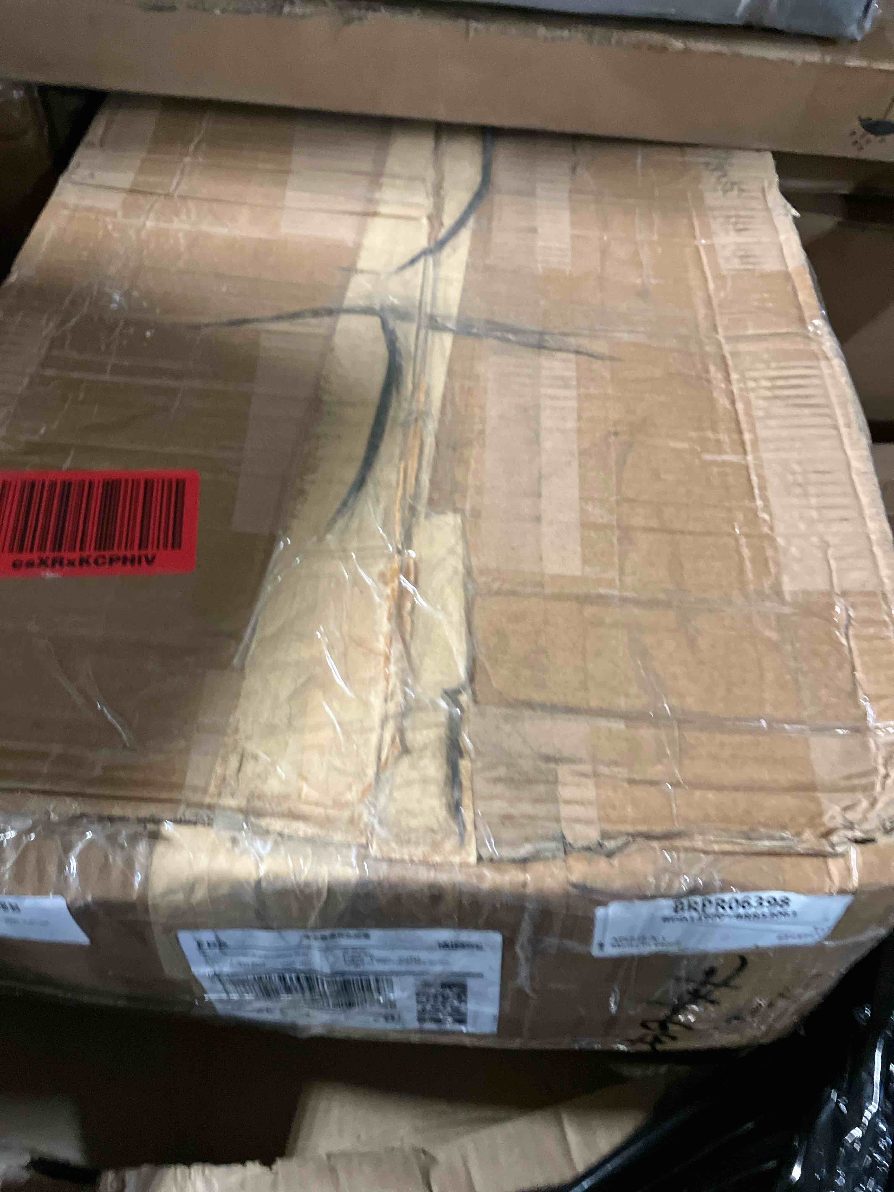 https://s3.amazonaws.com/lotting-images-prod/phillipi/TEA0078238_1757432950887.jpeg
