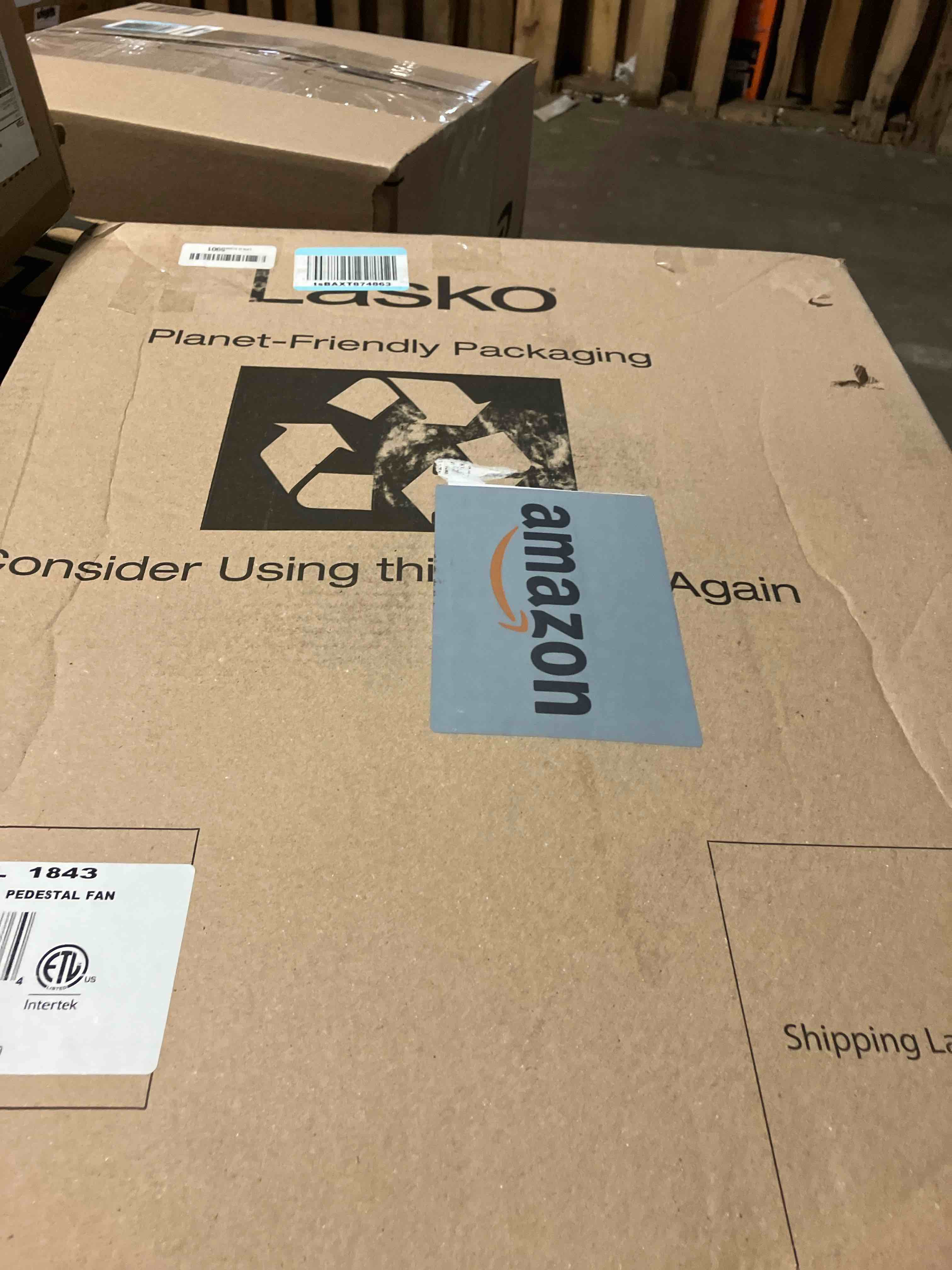 https://s3.amazonaws.com/lotting-images-prod/phillipi/TEA0078255_1757429188087.jpeg
