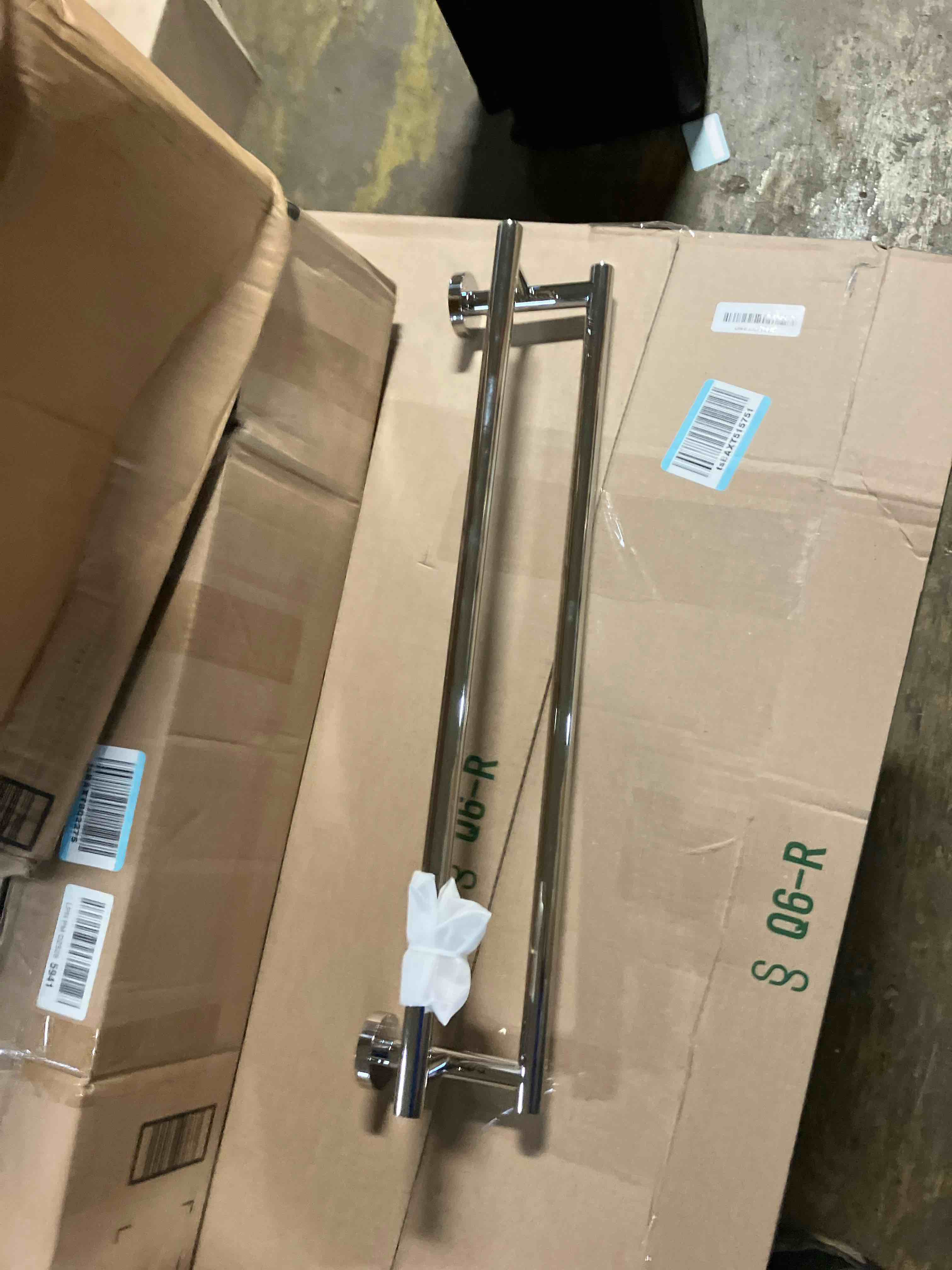 https://s3.amazonaws.com/lotting-images-prod/phillipi/TEA0078257_1757428976090.jpeg