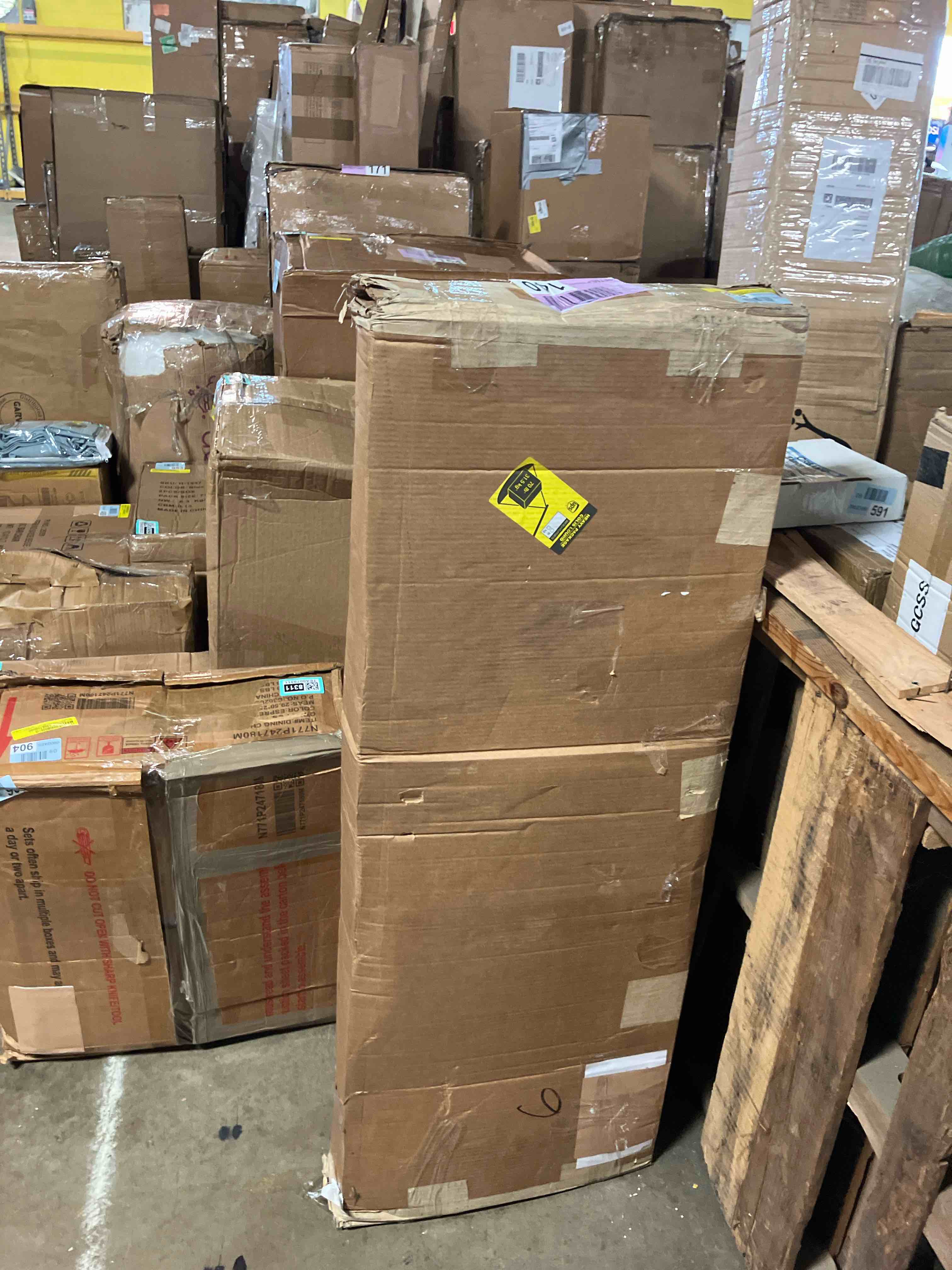 https://s3.amazonaws.com/lotting-images-prod/phillipi/TEA0078310_1757442036730.jpeg