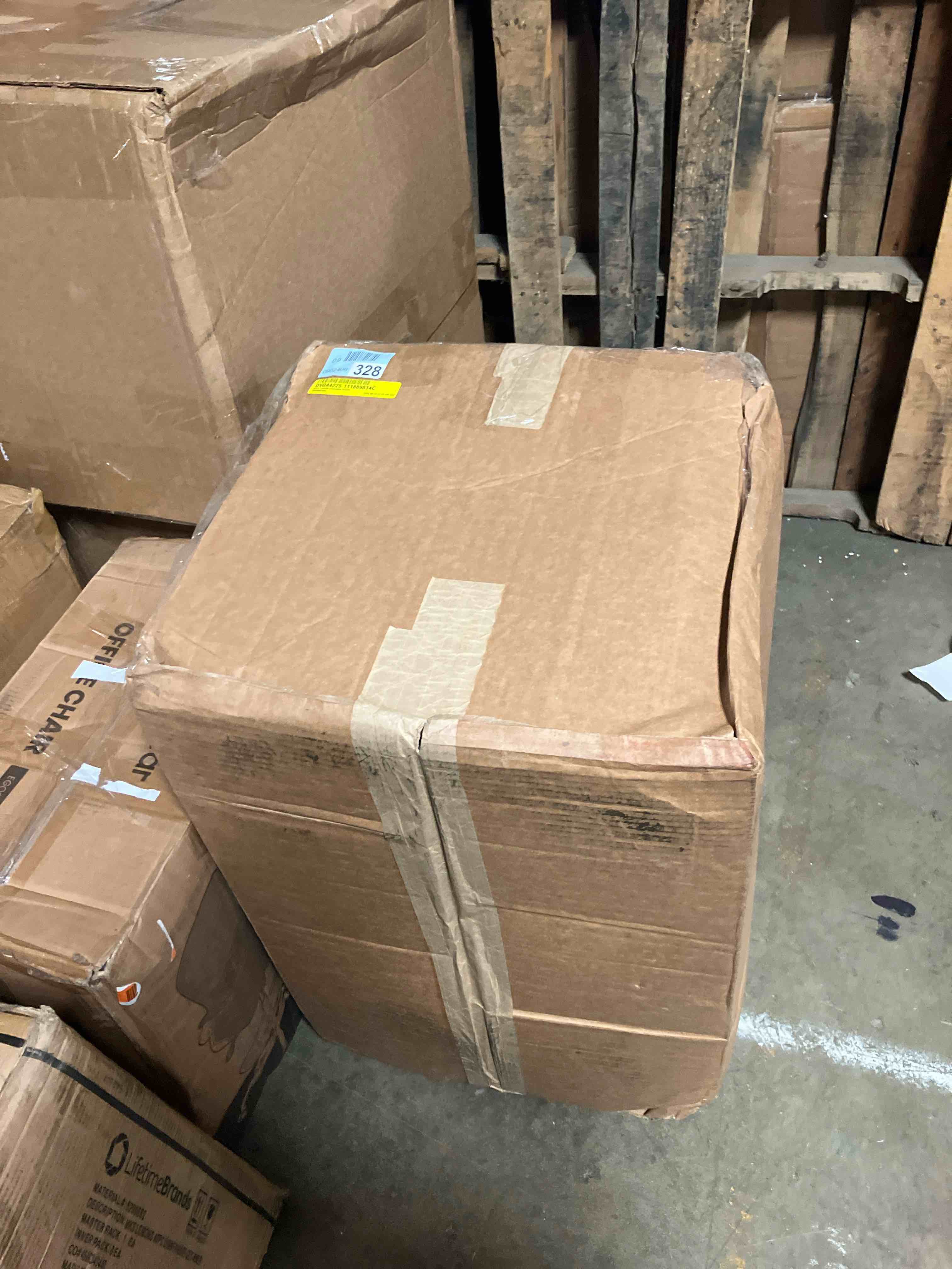 https://s3.amazonaws.com/lotting-images-prod/phillipi/TEA0078312_1757441585351.jpeg