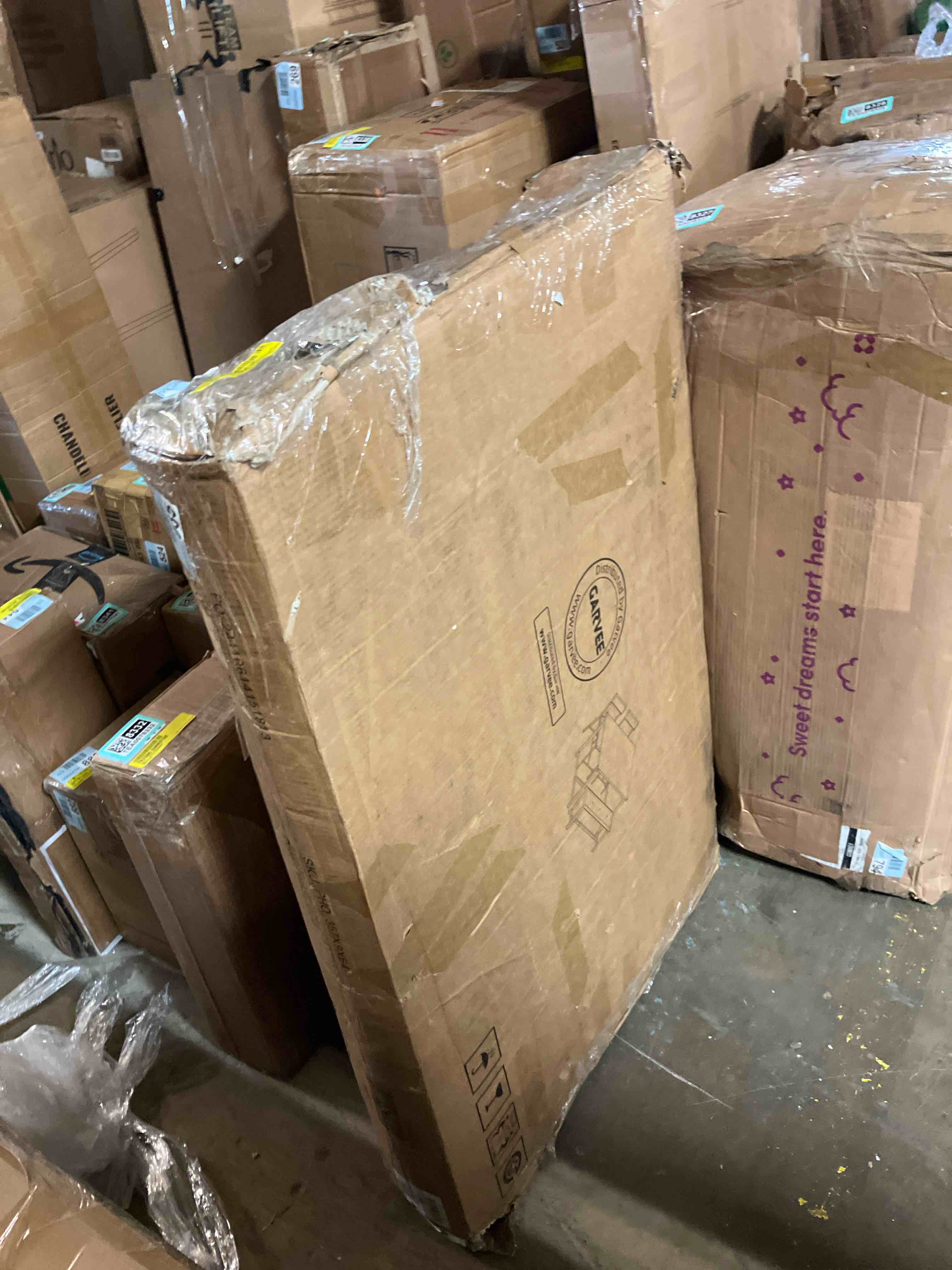 https://s3.amazonaws.com/lotting-images-prod/phillipi/TEA0078326_1757438896524.jpeg