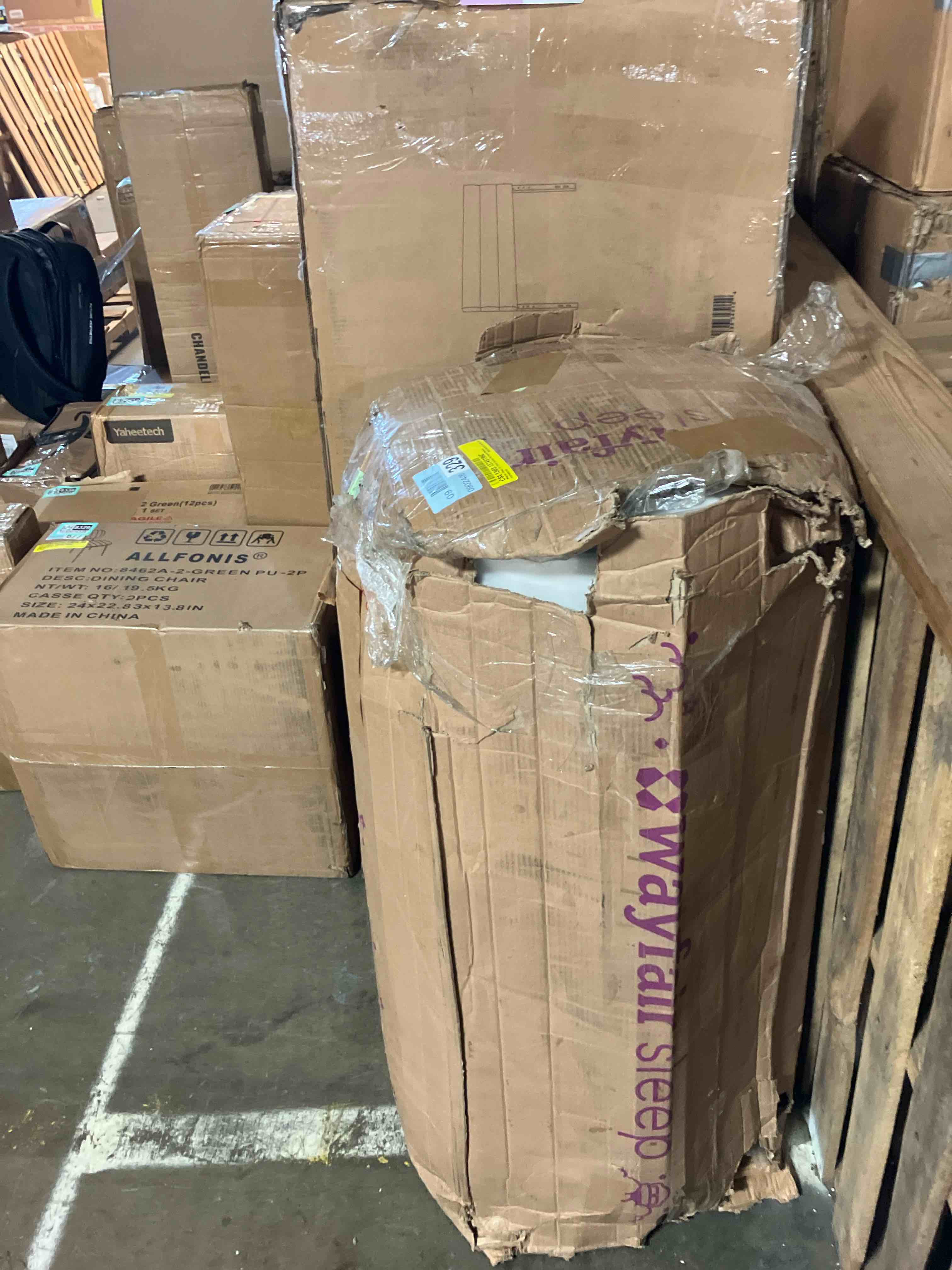 https://s3.amazonaws.com/lotting-images-prod/phillipi/TEA0078327_1757438717314.jpeg