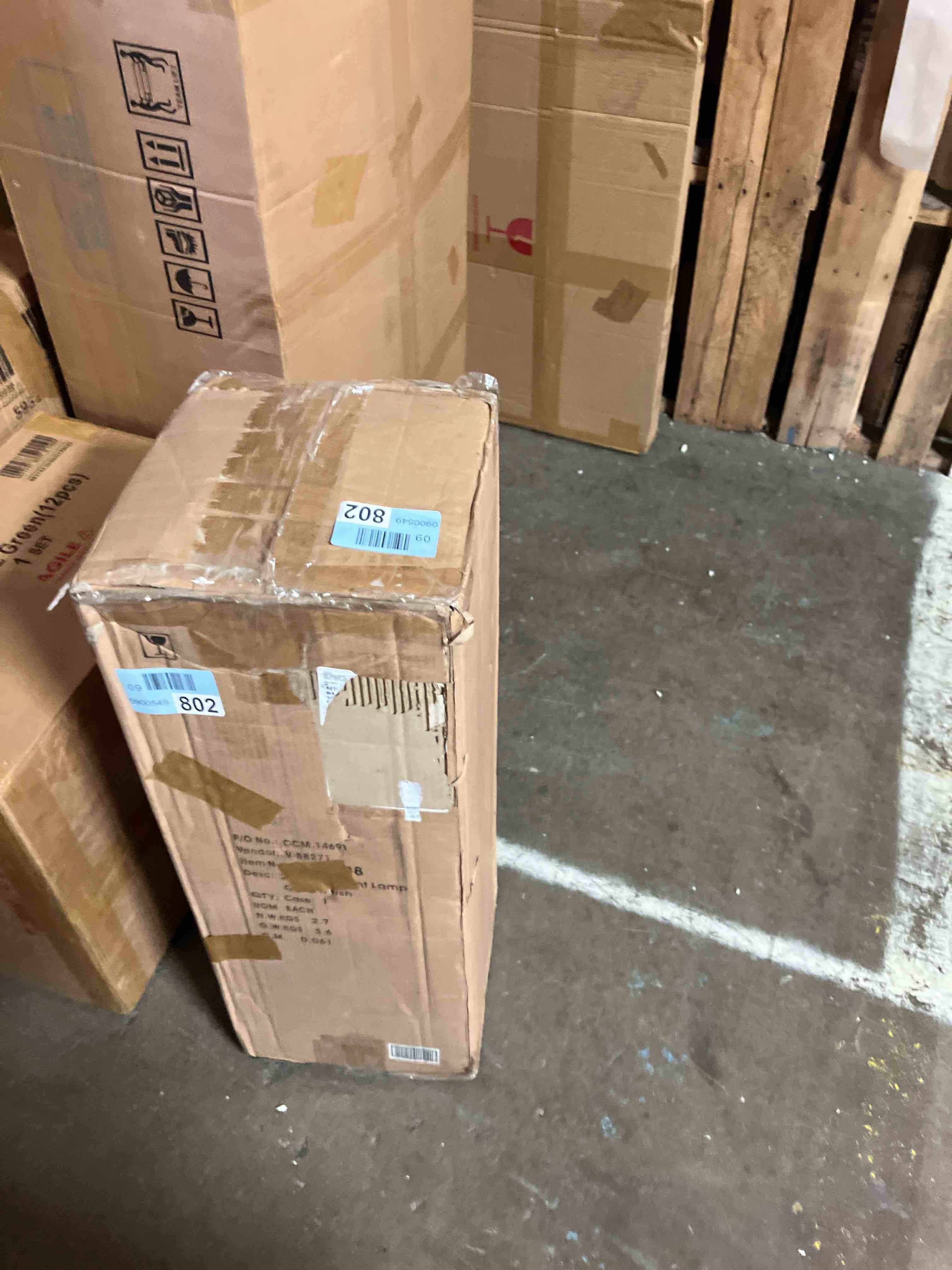 https://s3.amazonaws.com/lotting-images-prod/phillipi/TEA0078335_1757433126894.jpeg