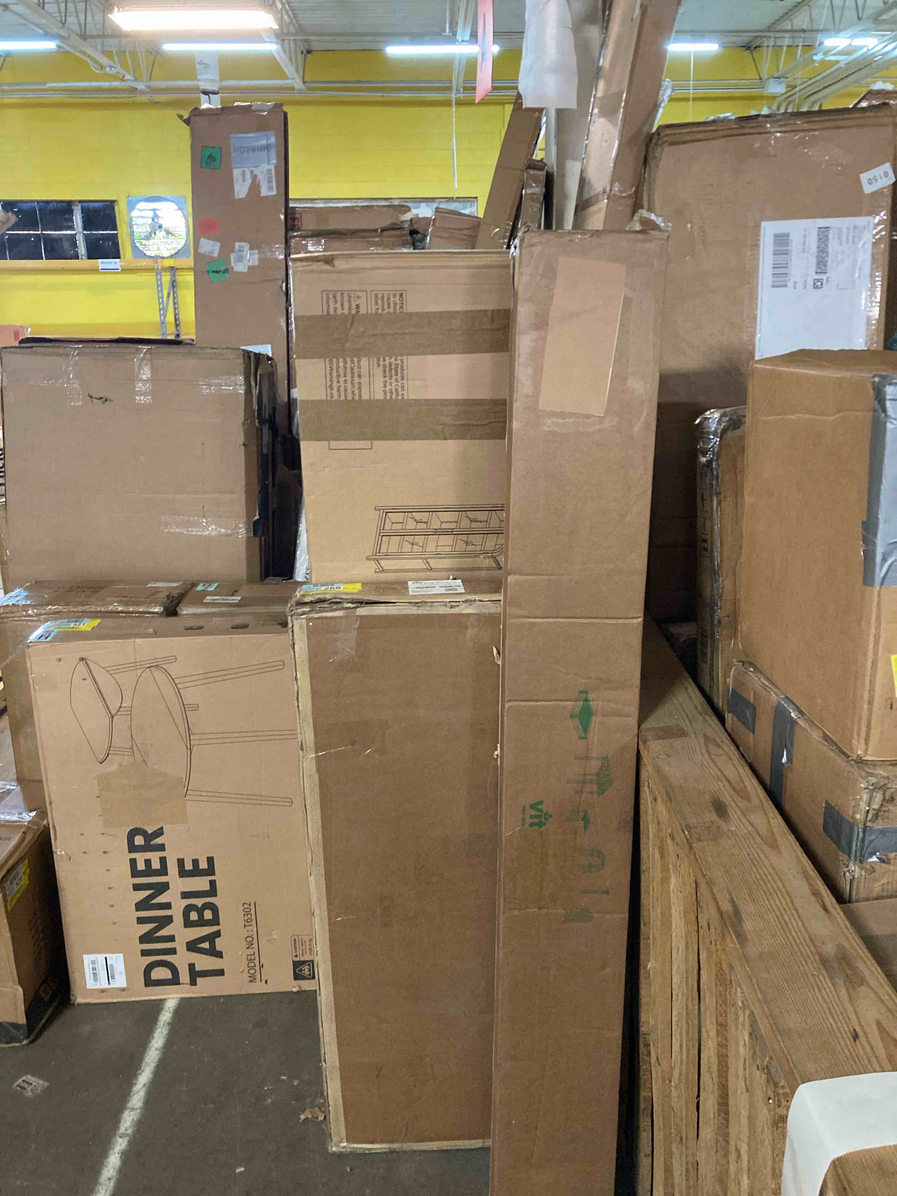 https://s3.amazonaws.com/lotting-images-prod/phillipi/TEA0078345_1757430859782.jpeg