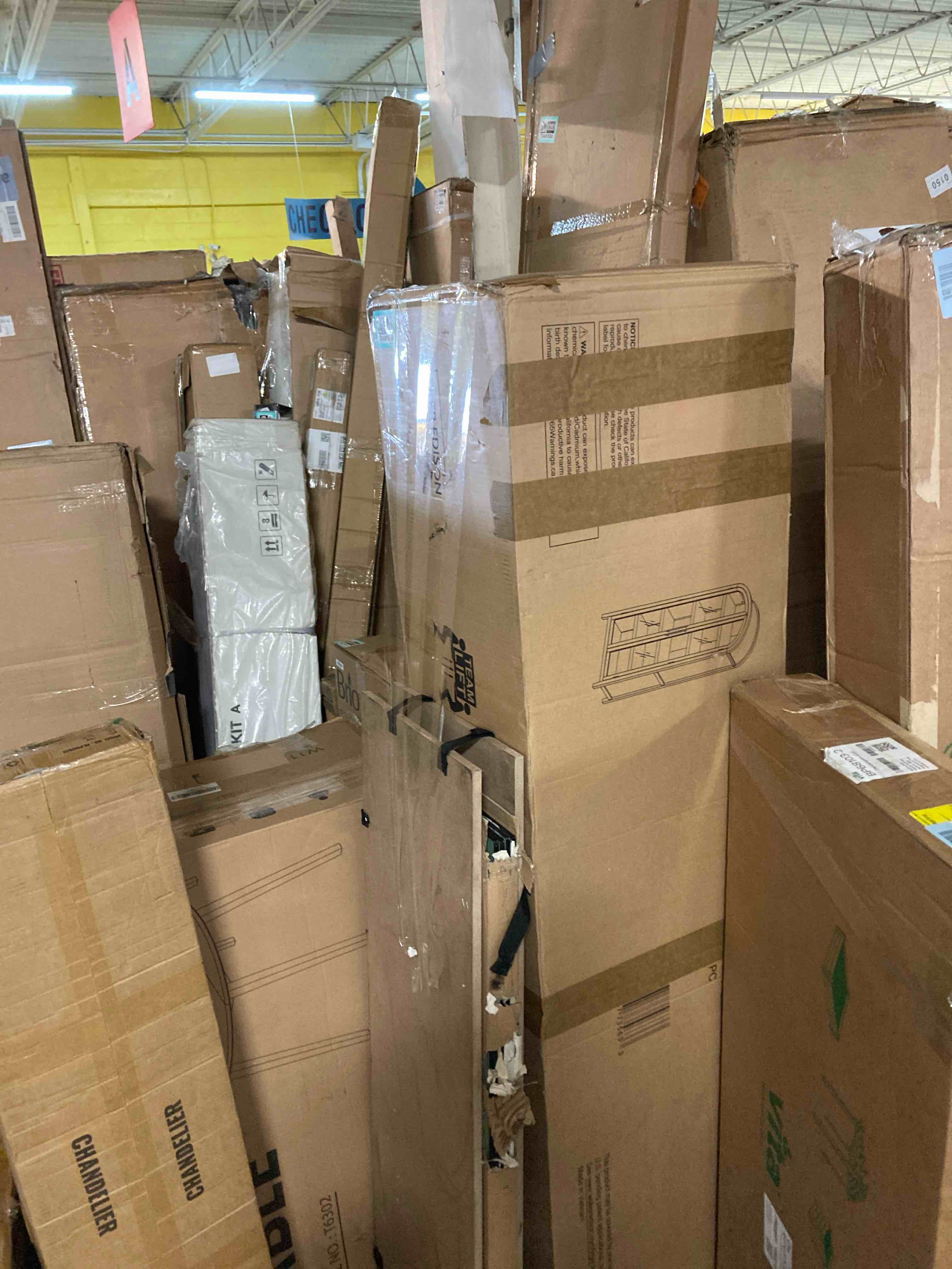 https://s3.amazonaws.com/lotting-images-prod/phillipi/TEA0078347_1757431260000.jpeg