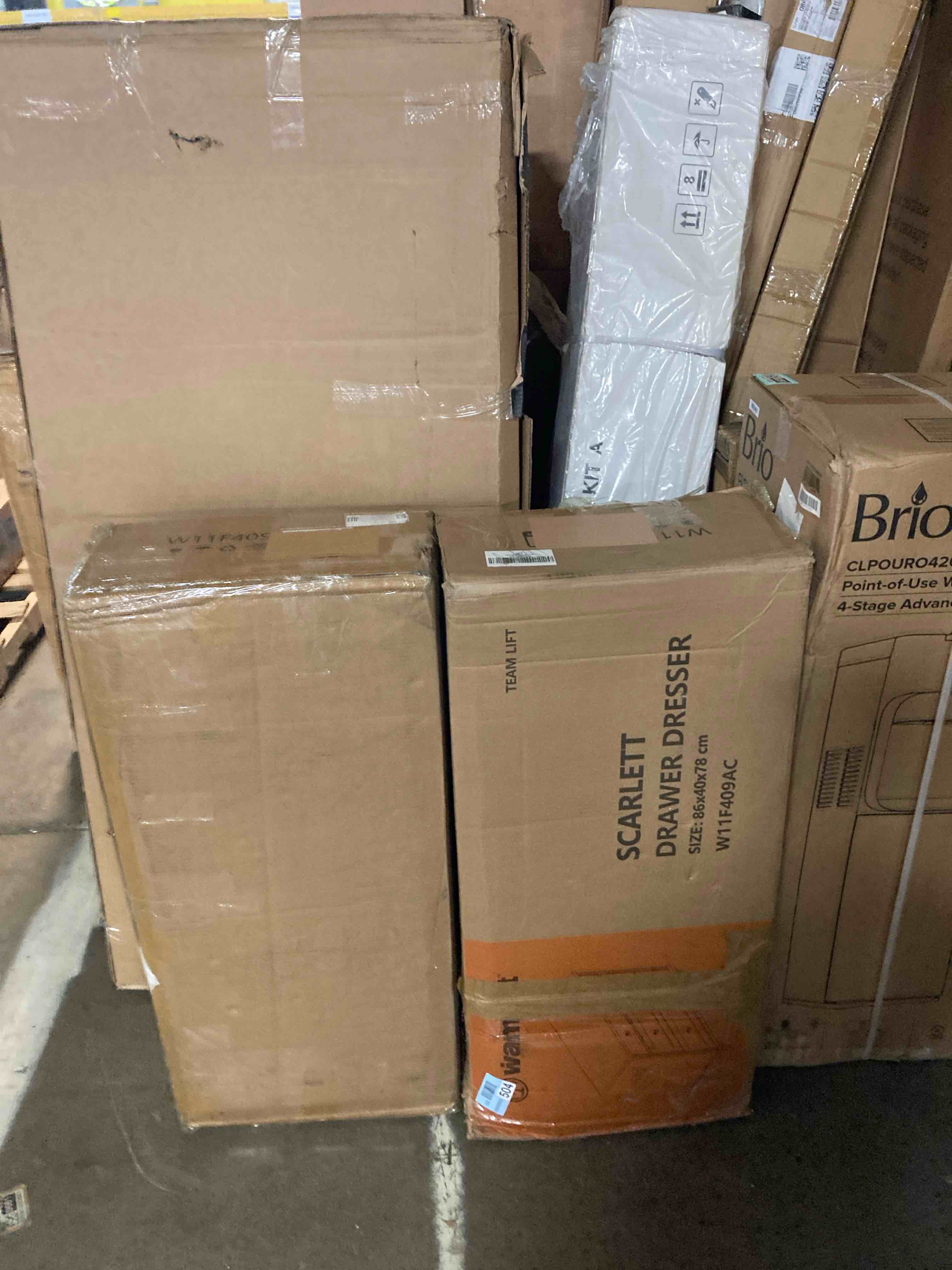 https://s3.amazonaws.com/lotting-images-prod/phillipi/TEA0078350_1757427166319.jpeg