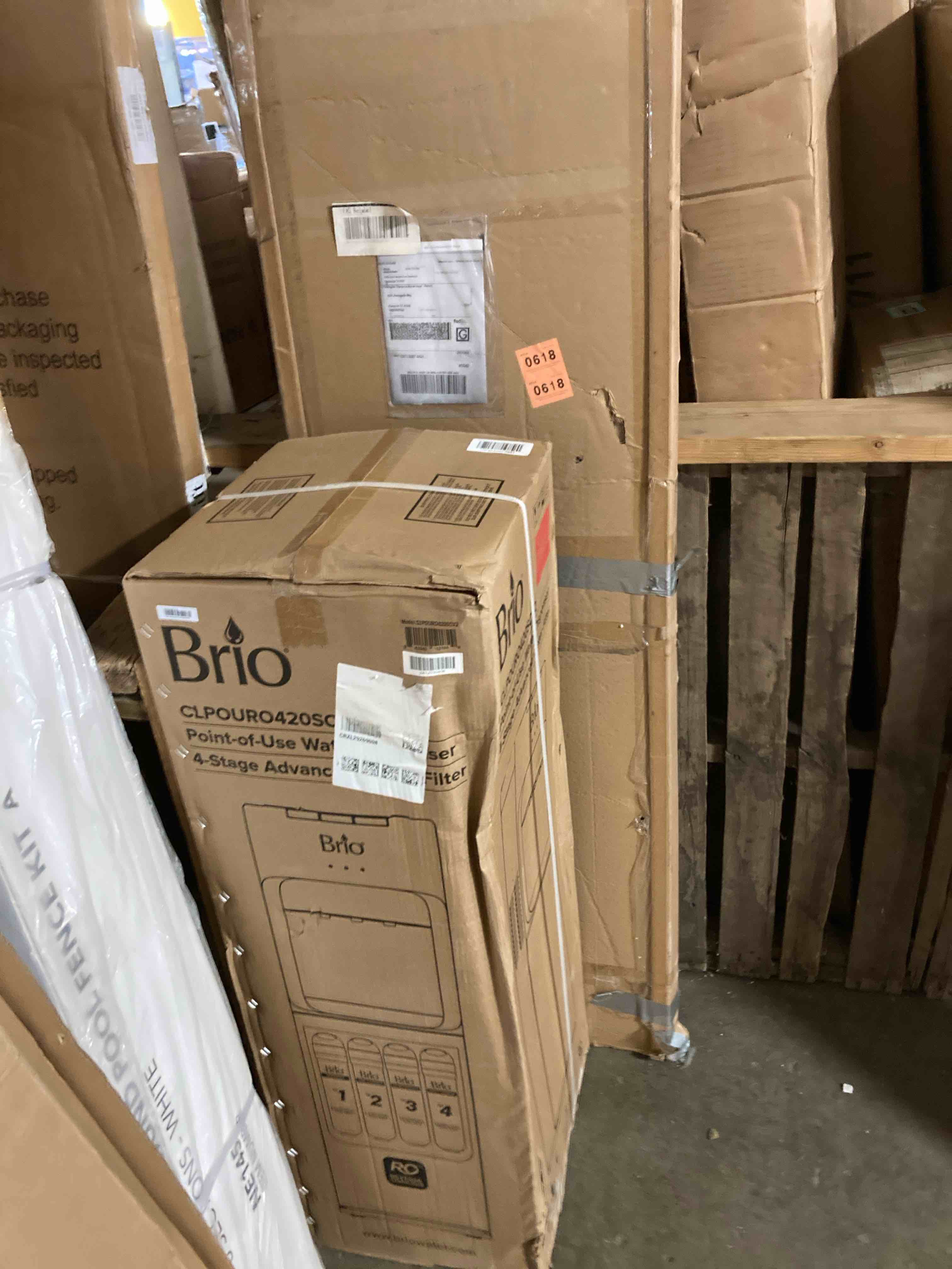 https://s3.amazonaws.com/lotting-images-prod/phillipi/TEA0078351_1757426937946.jpeg