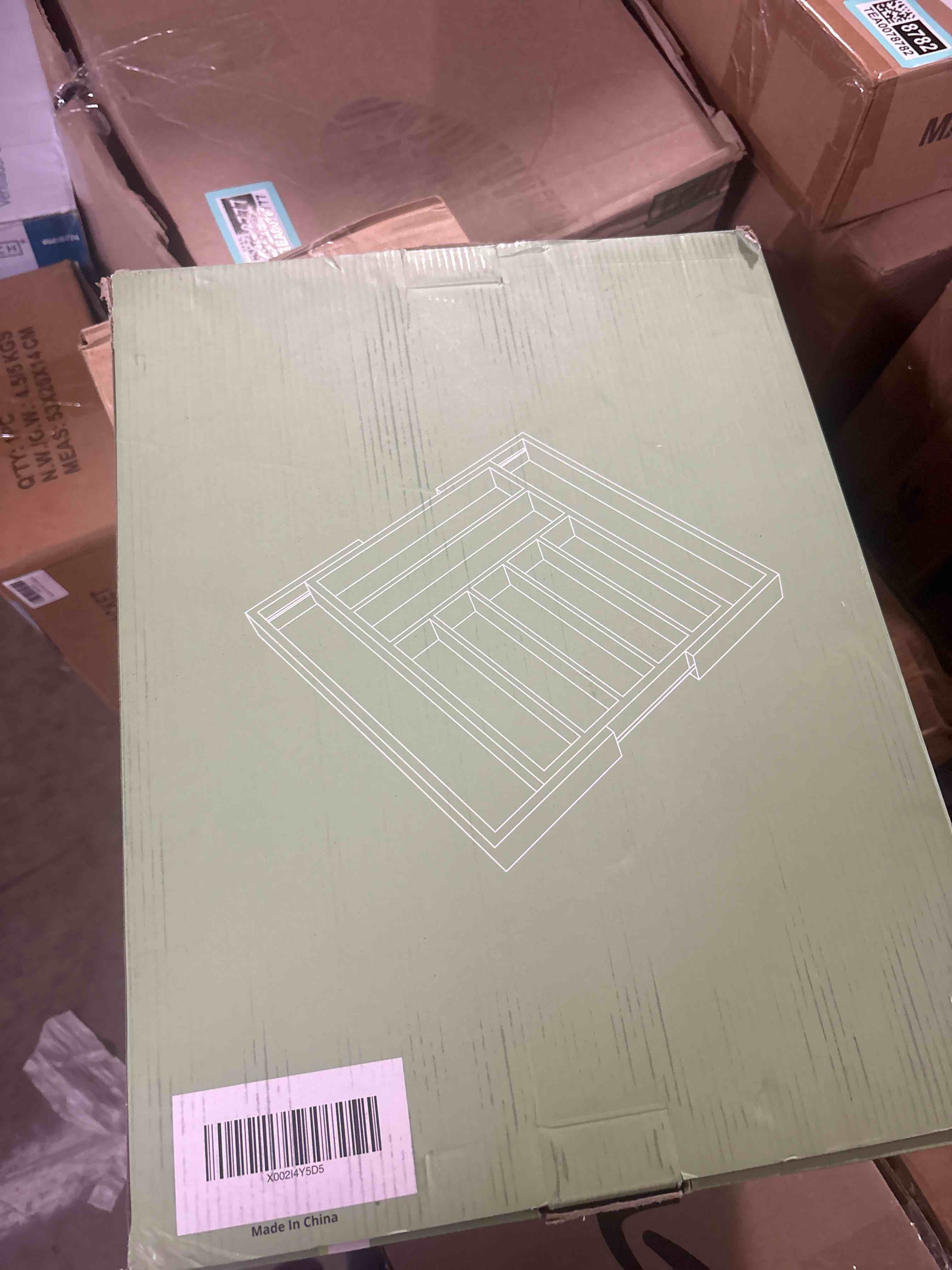 https://s3.amazonaws.com/lotting-images-prod/phillipi/TEA0078771_1756919692195.jpeg