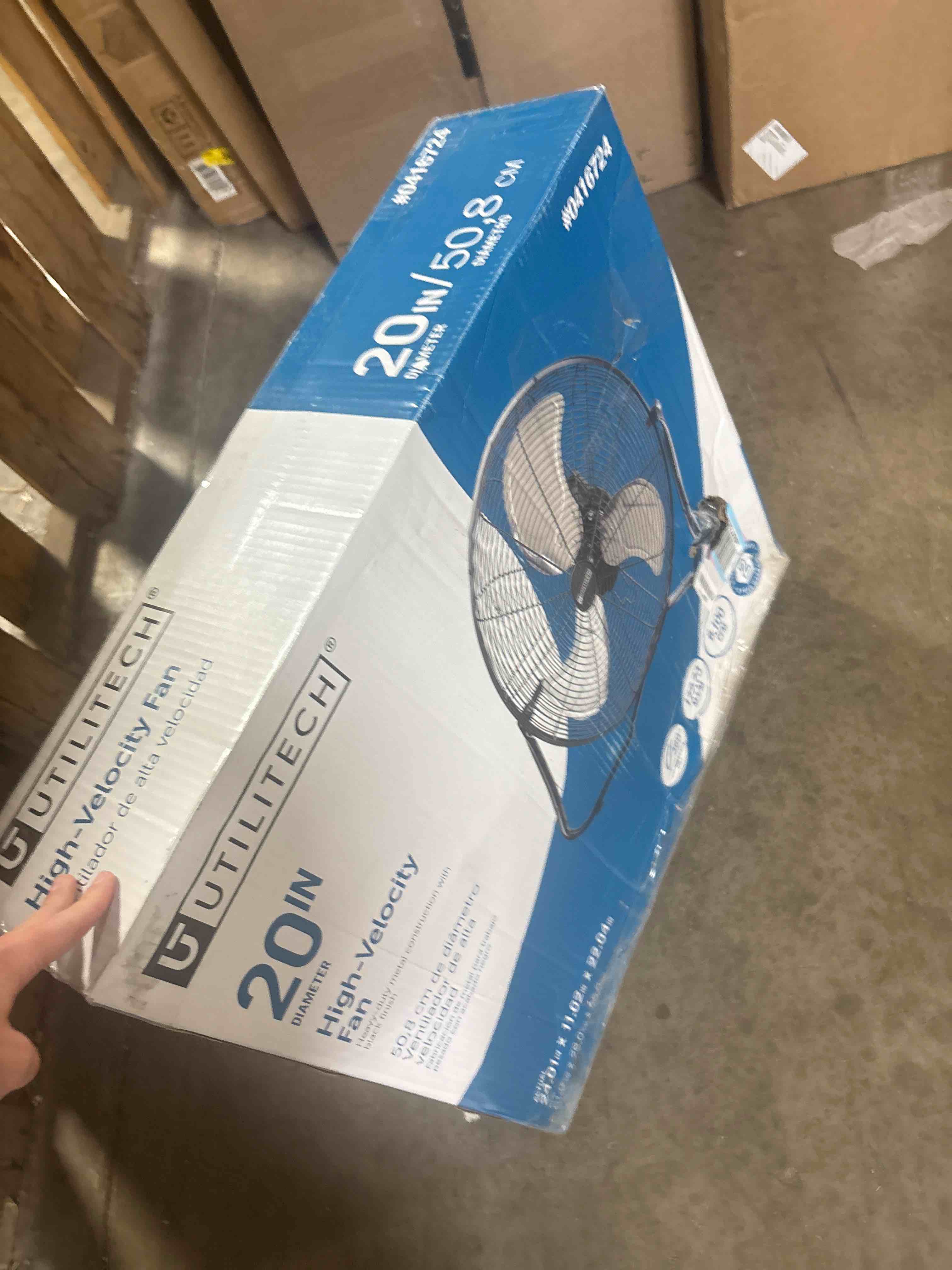 https://s3.amazonaws.com/lotting-images-prod/phillipi/TEA0078773_1756919406404.jpeg