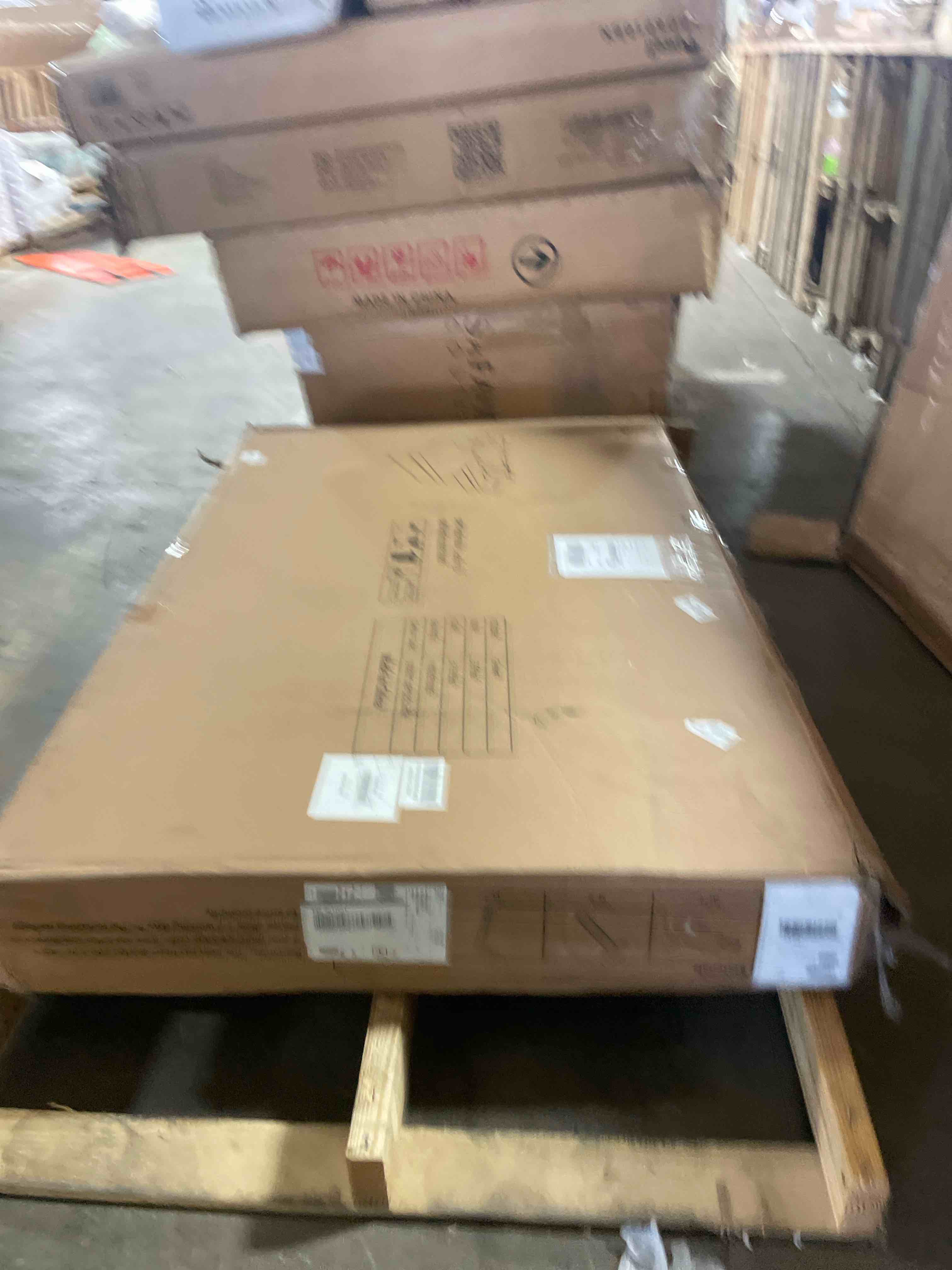 https://s3.amazonaws.com/lotting-images-prod/phillipi/TEA0078869_1756914444542.jpeg