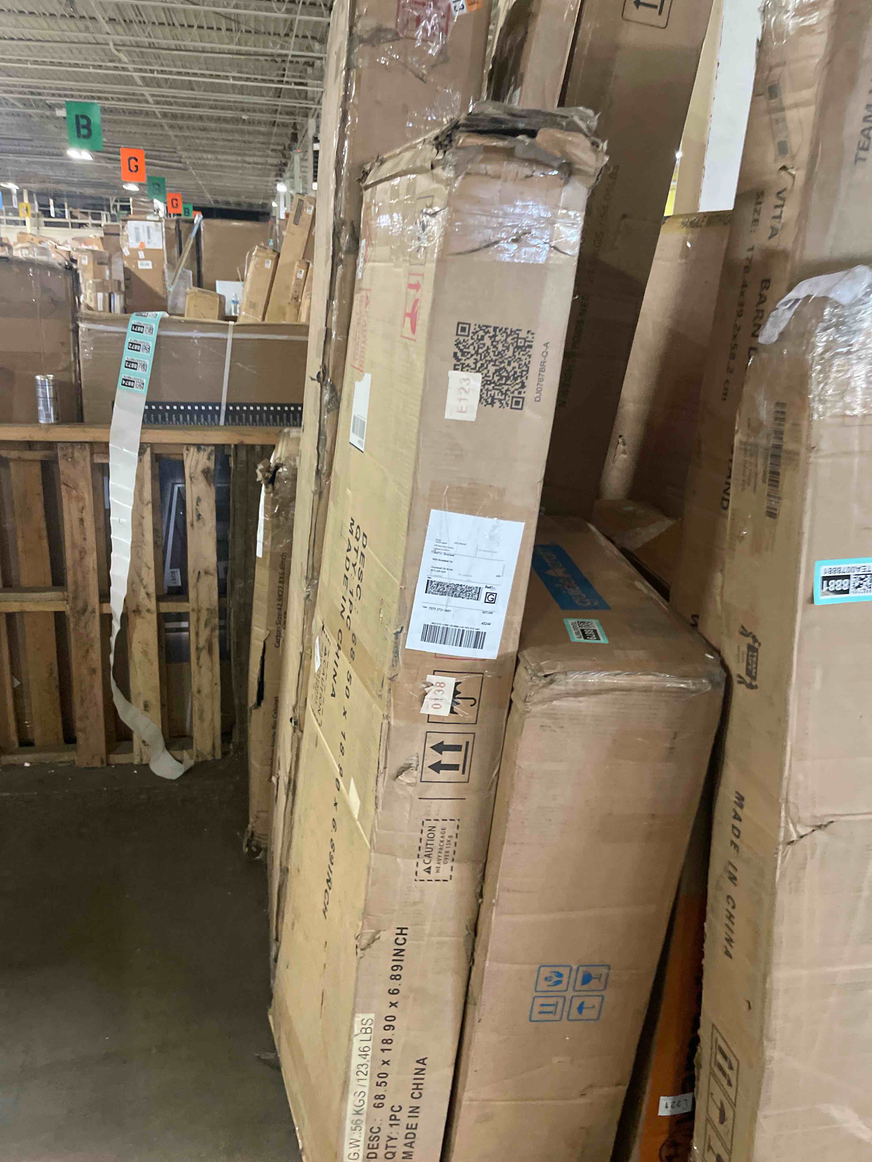 https://s3.amazonaws.com/lotting-images-prod/phillipi/TEA0078874_1756913826722.jpeg
