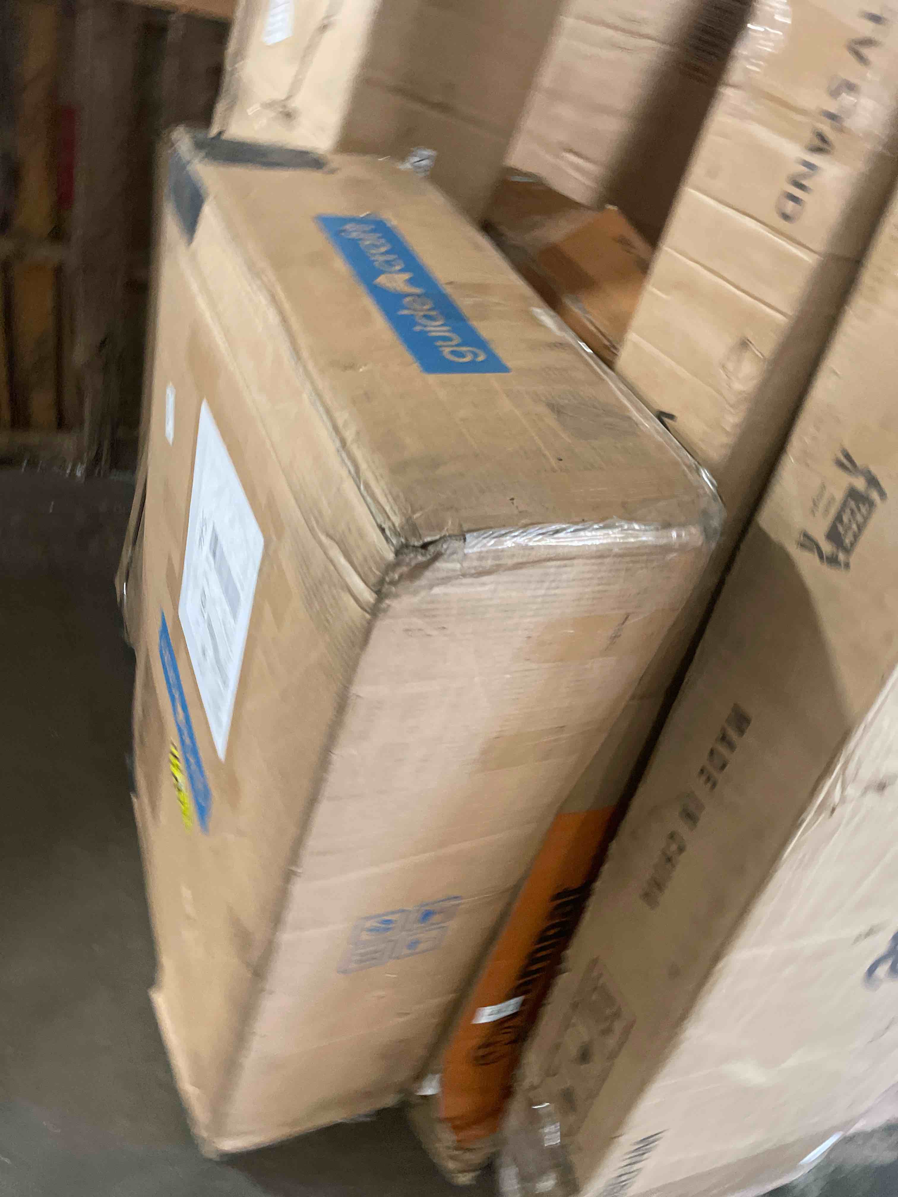 https://s3.amazonaws.com/lotting-images-prod/phillipi/TEA0078879_1756912432683.jpeg