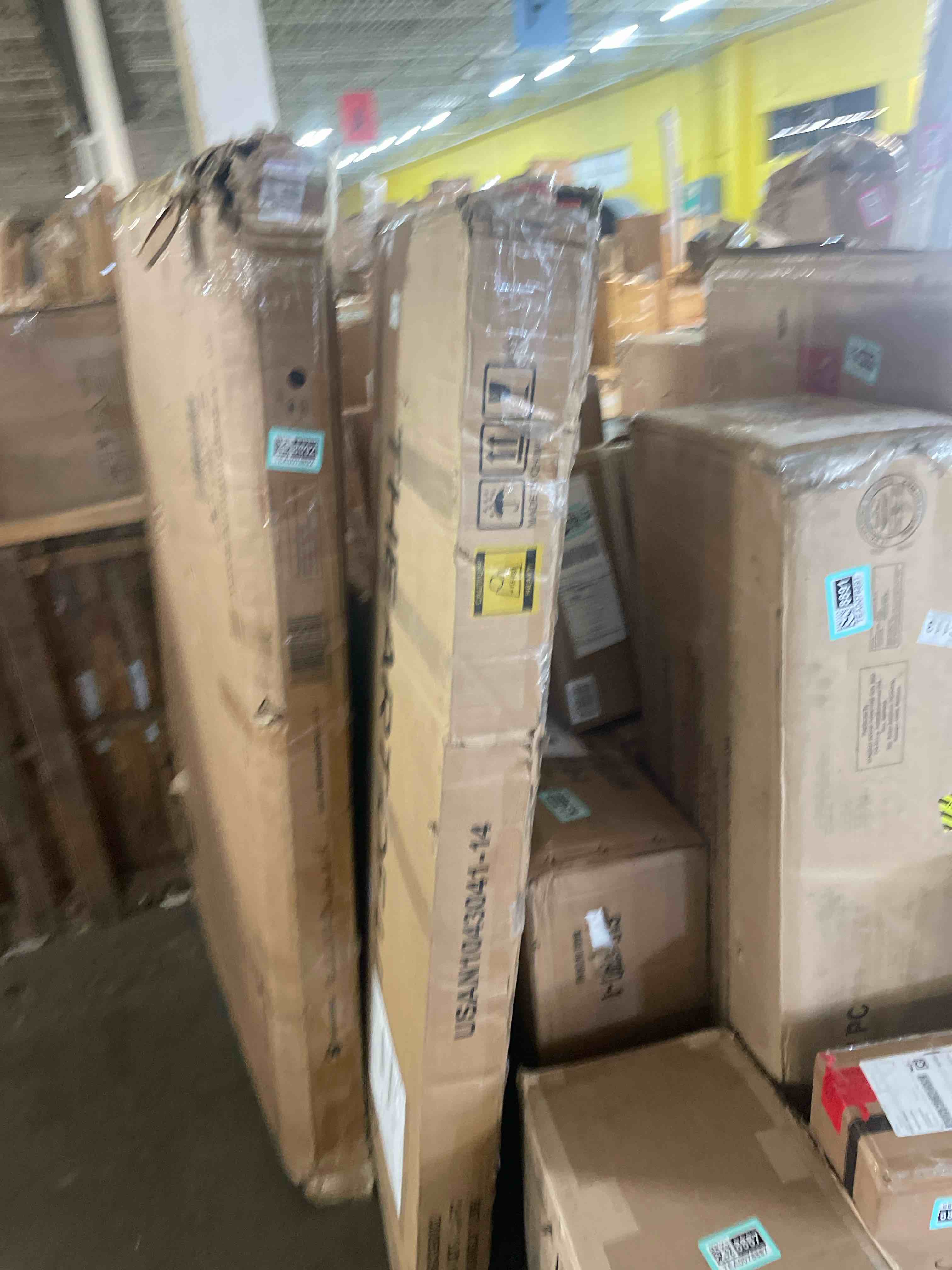 https://s3.amazonaws.com/lotting-images-prod/phillipi/TEA0078886_1756910677329.jpeg