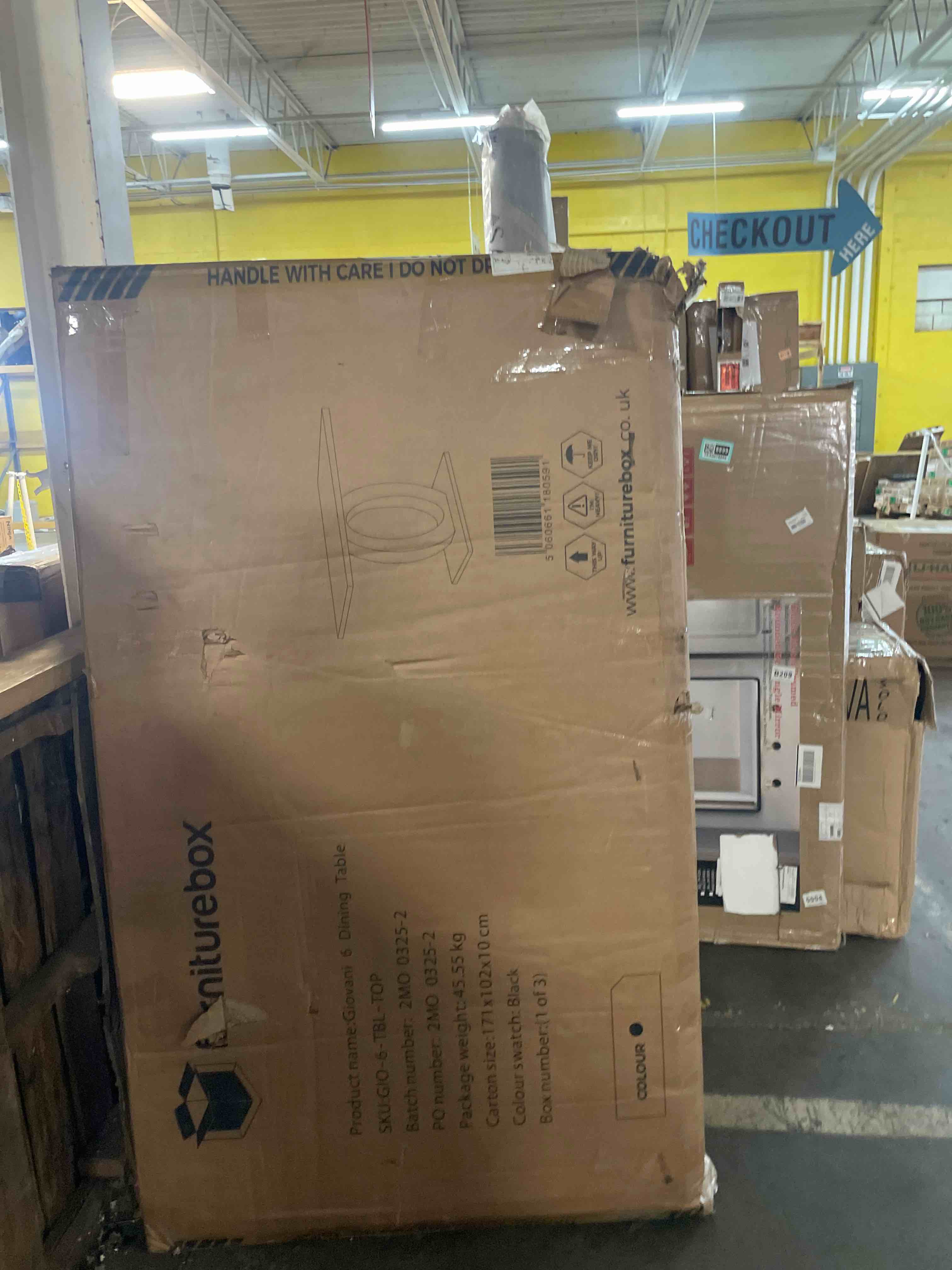 https://s3.amazonaws.com/lotting-images-prod/phillipi/TEA0078892_1756908003515.jpeg