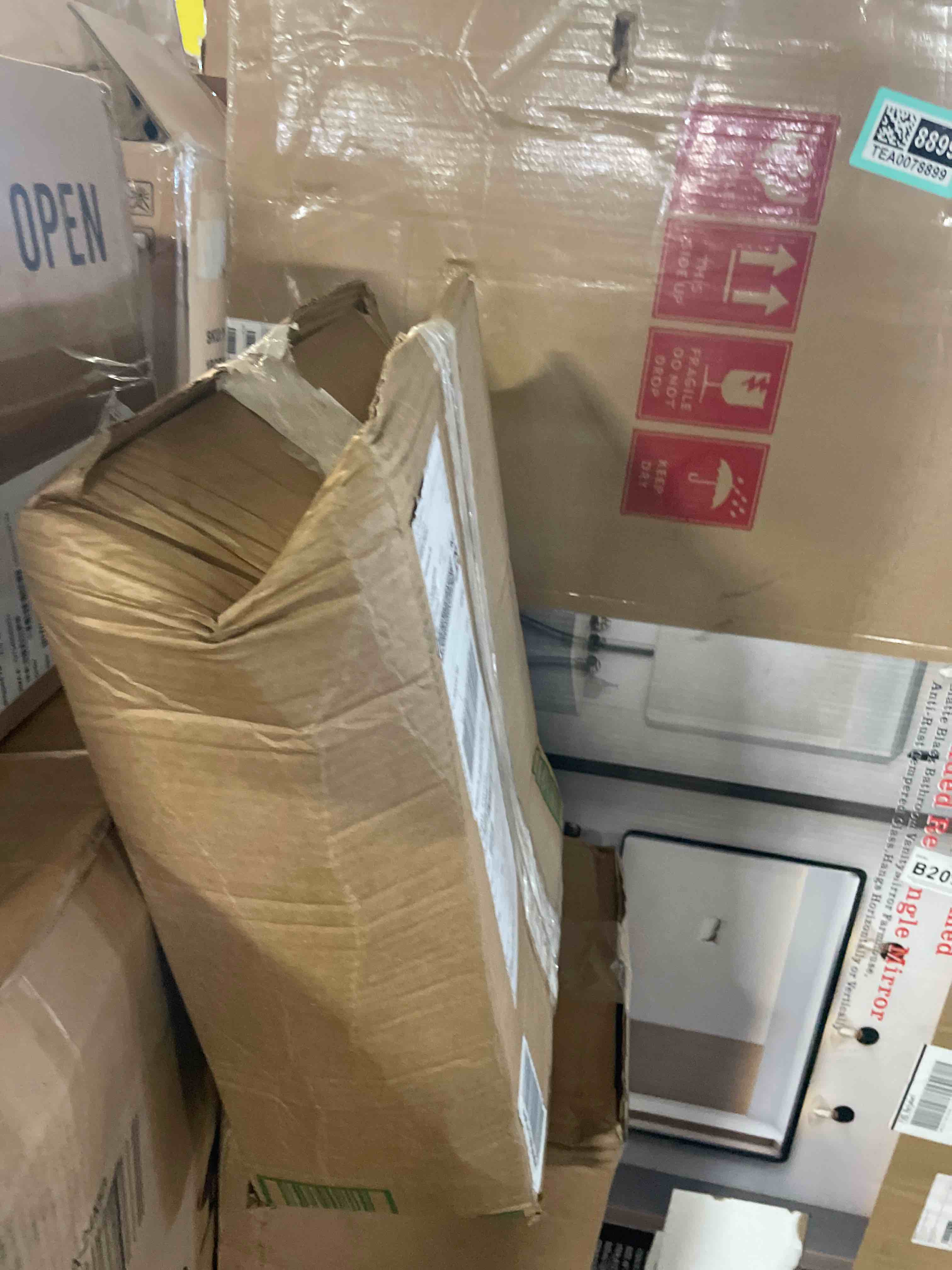 https://s3.amazonaws.com/lotting-images-prod/phillipi/TEA0078893_1756907917788.jpeg