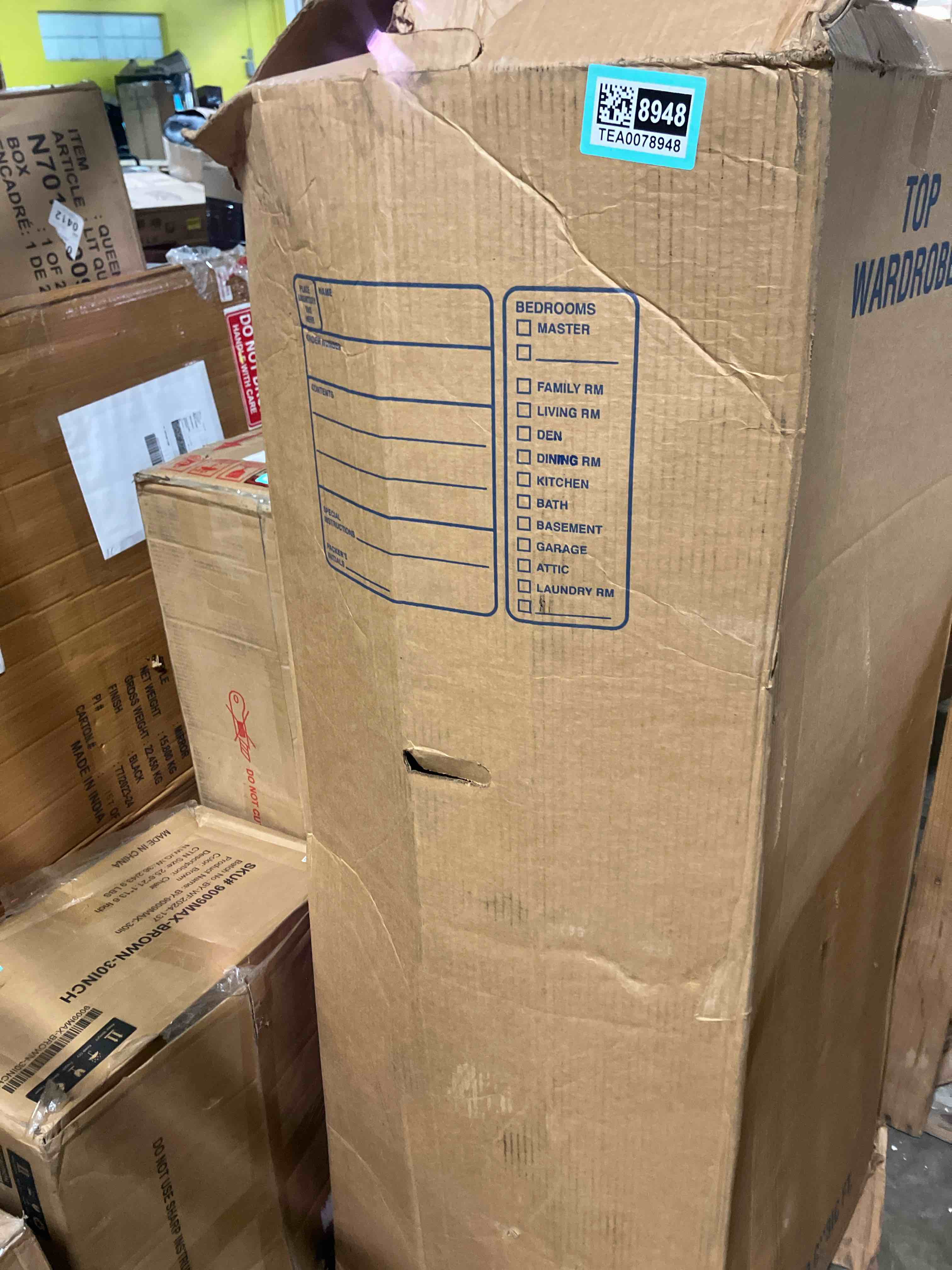 https://s3.amazonaws.com/lotting-images-prod/phillipi/TEA0078948_1756933128634.jpeg