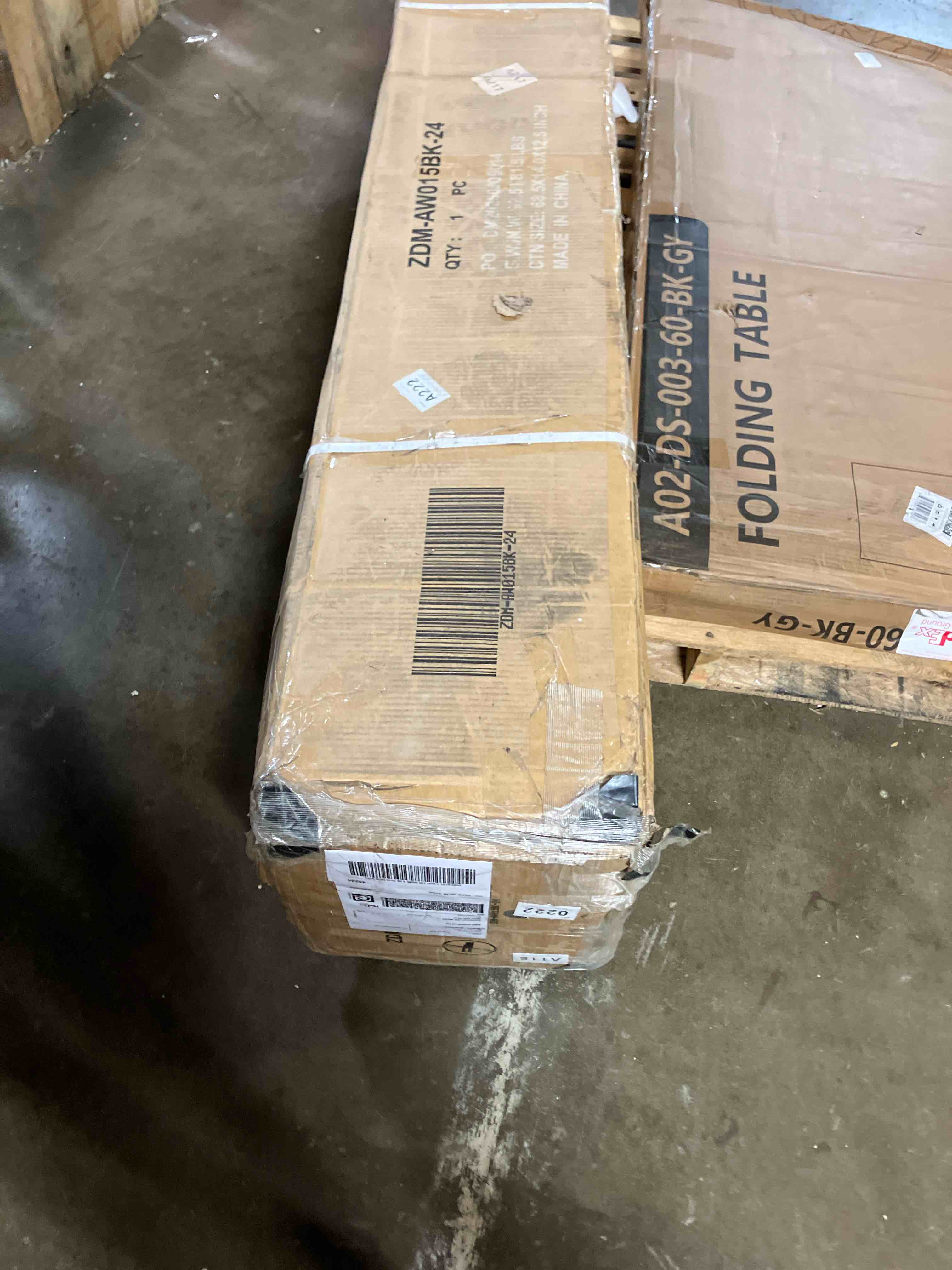 https://s3.amazonaws.com/lotting-images-prod/phillipi/TEA0078962_1756994683804.jpeg