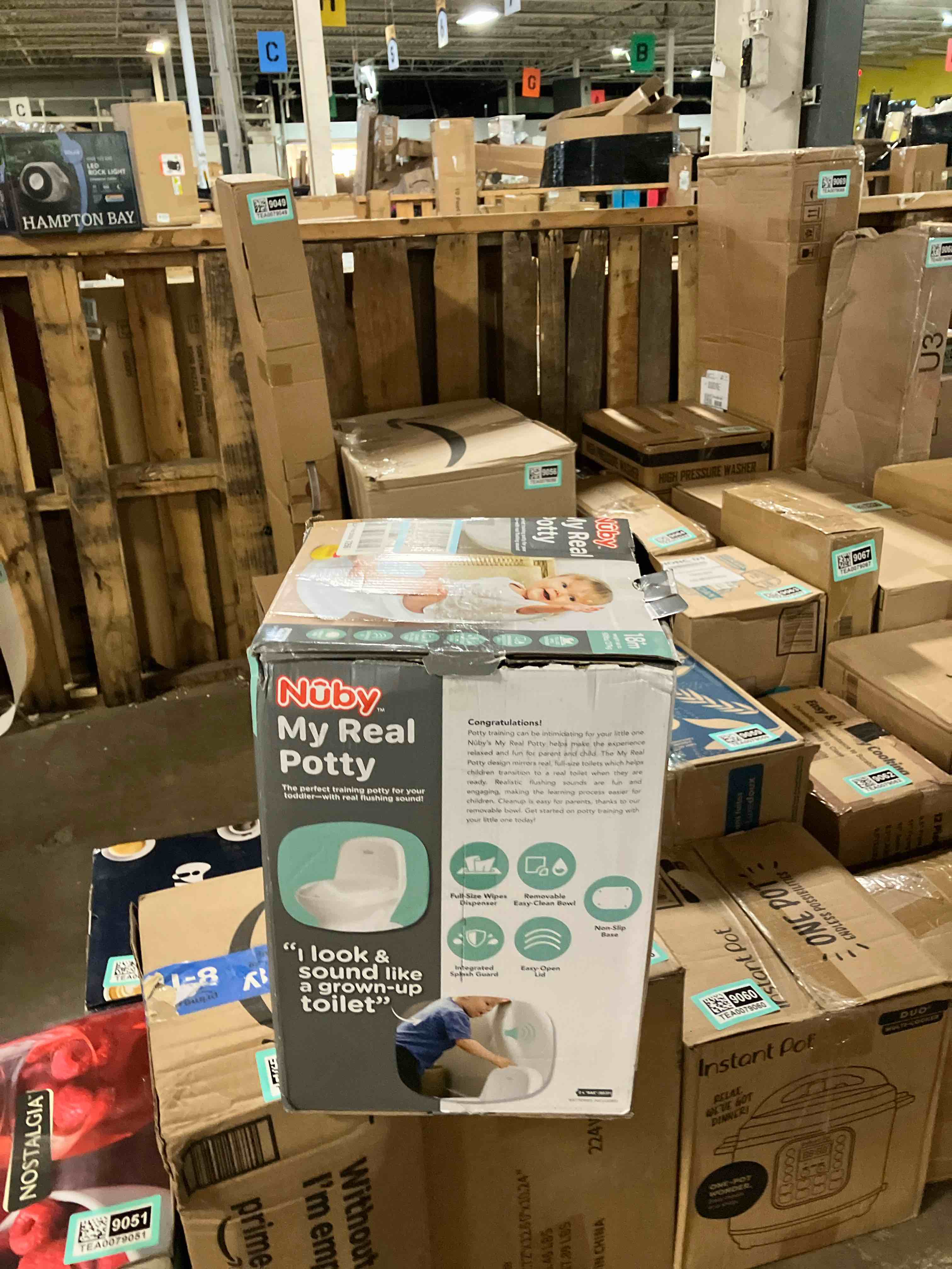 https://s3.amazonaws.com/lotting-images-prod/phillipi/TEA0079048_1756306505000.jpeg