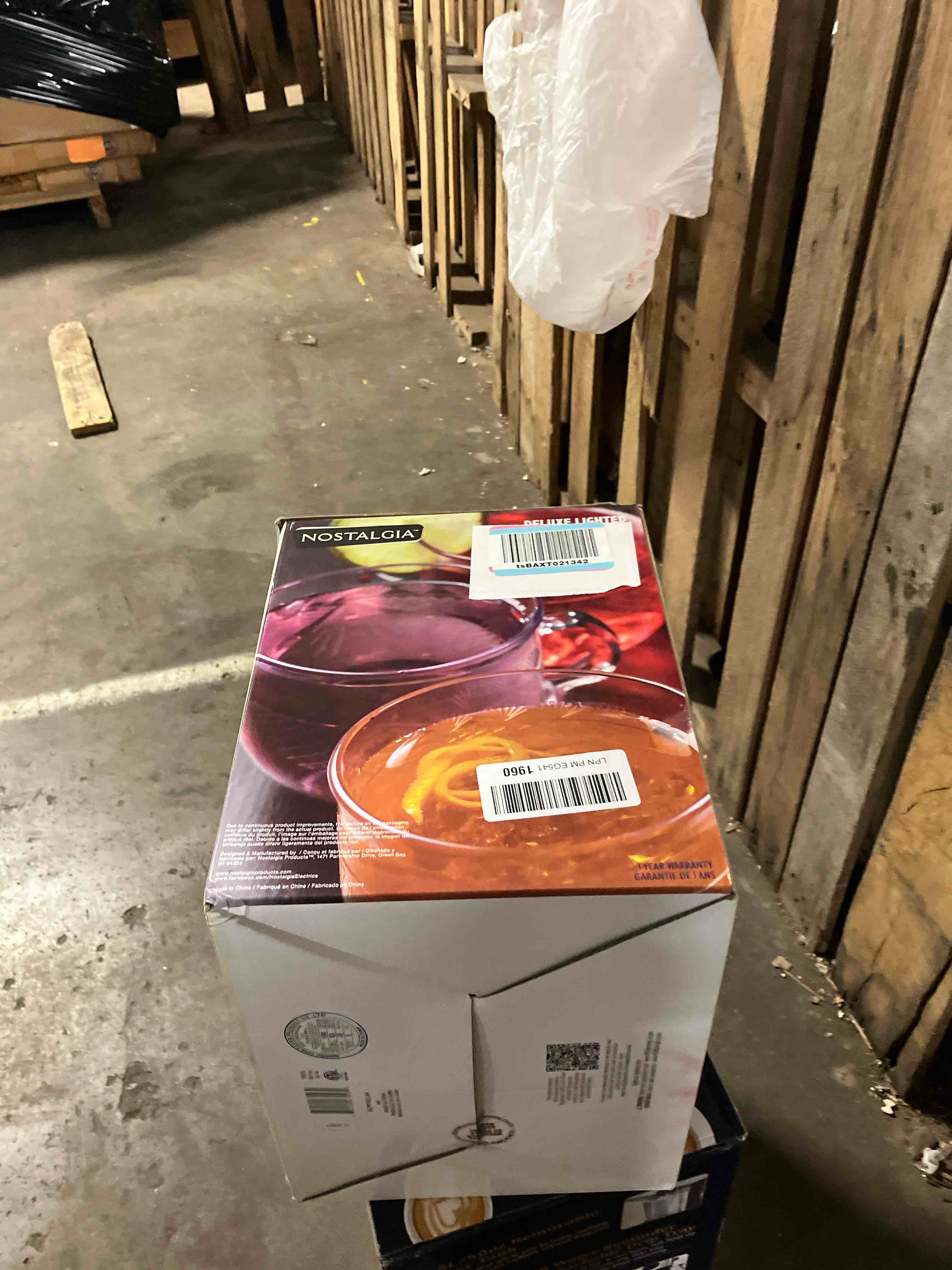 https://s3.amazonaws.com/lotting-images-prod/phillipi/TEA0079051_1756306312087.jpeg