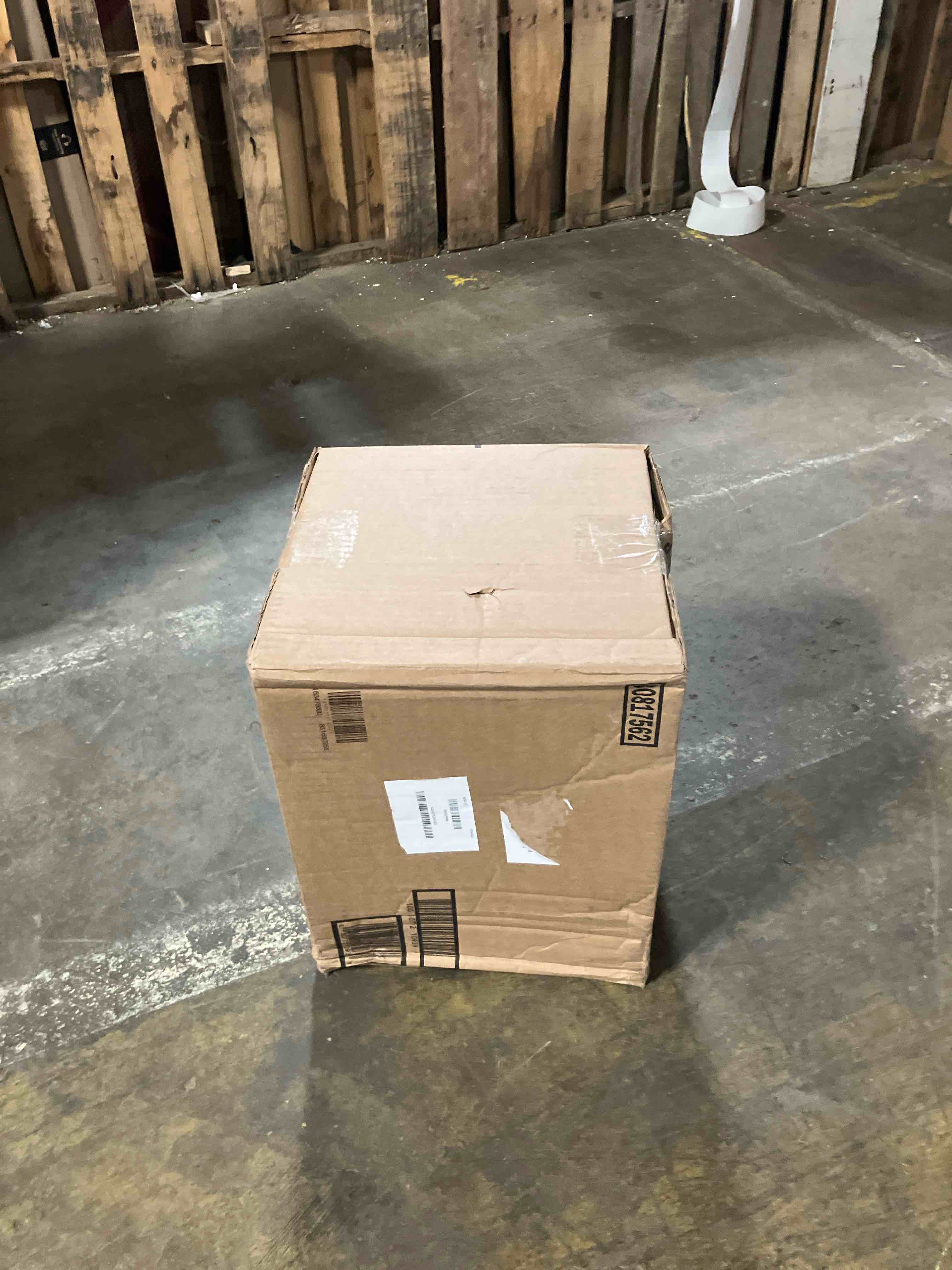 https://s3.amazonaws.com/lotting-images-prod/phillipi/TEA0079073_1756297086765.jpeg