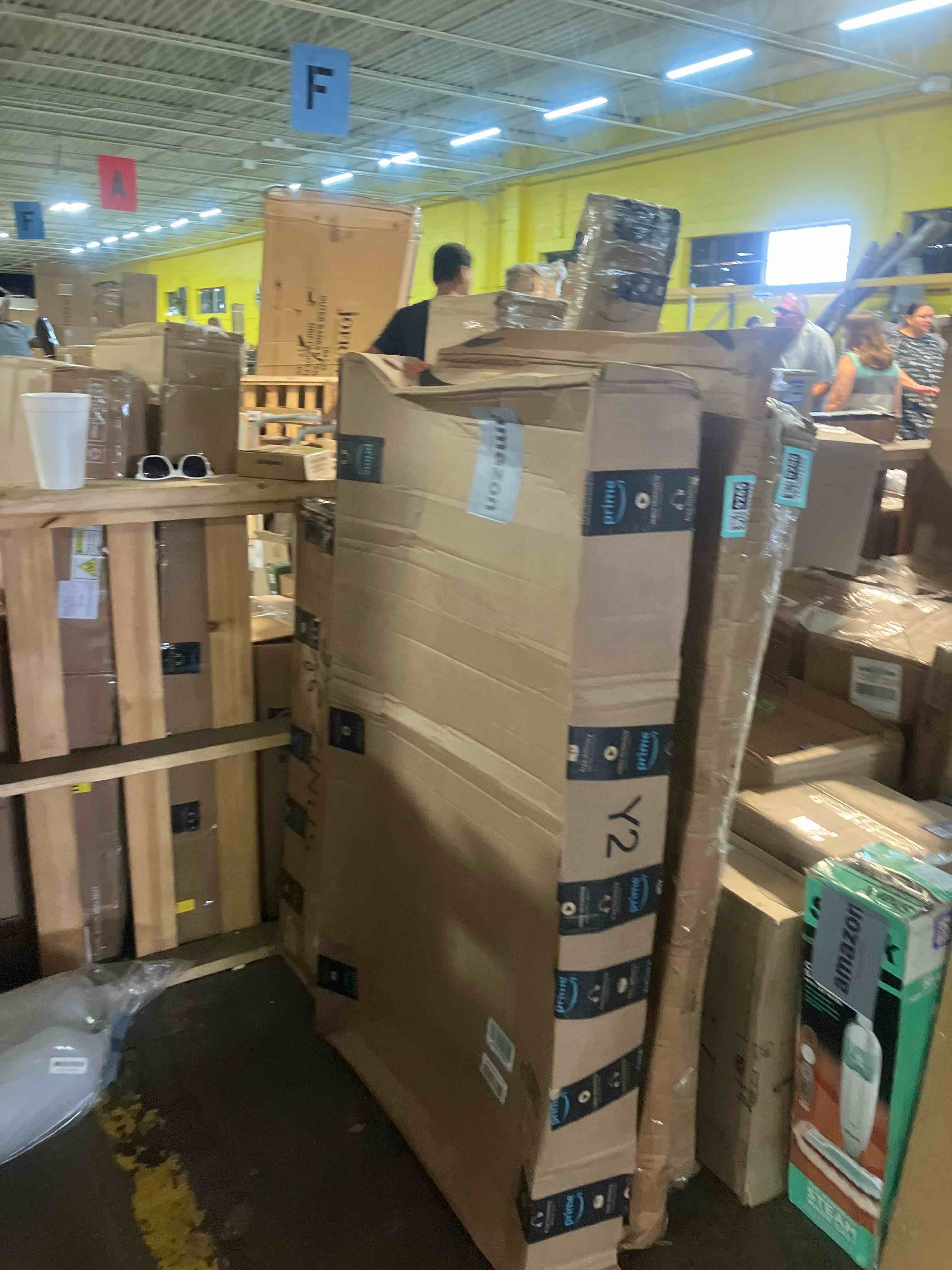 https://s3.amazonaws.com/lotting-images-prod/phillipi/TEA0079264_1755797803875.jpeg