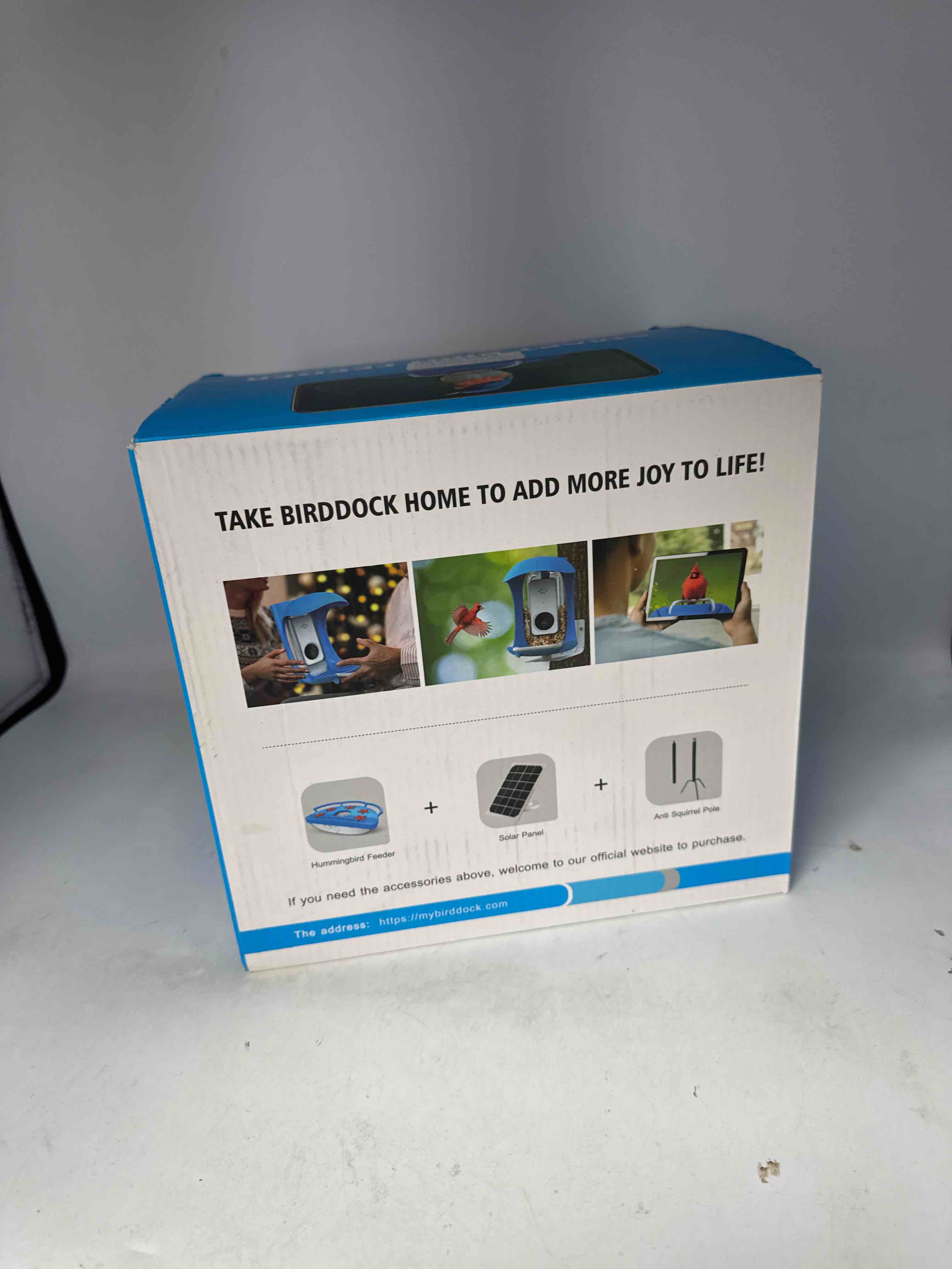 https://s3.amazonaws.com/lotting-images-prod/phillipi/TEA0079562_1736279261471.jpeg