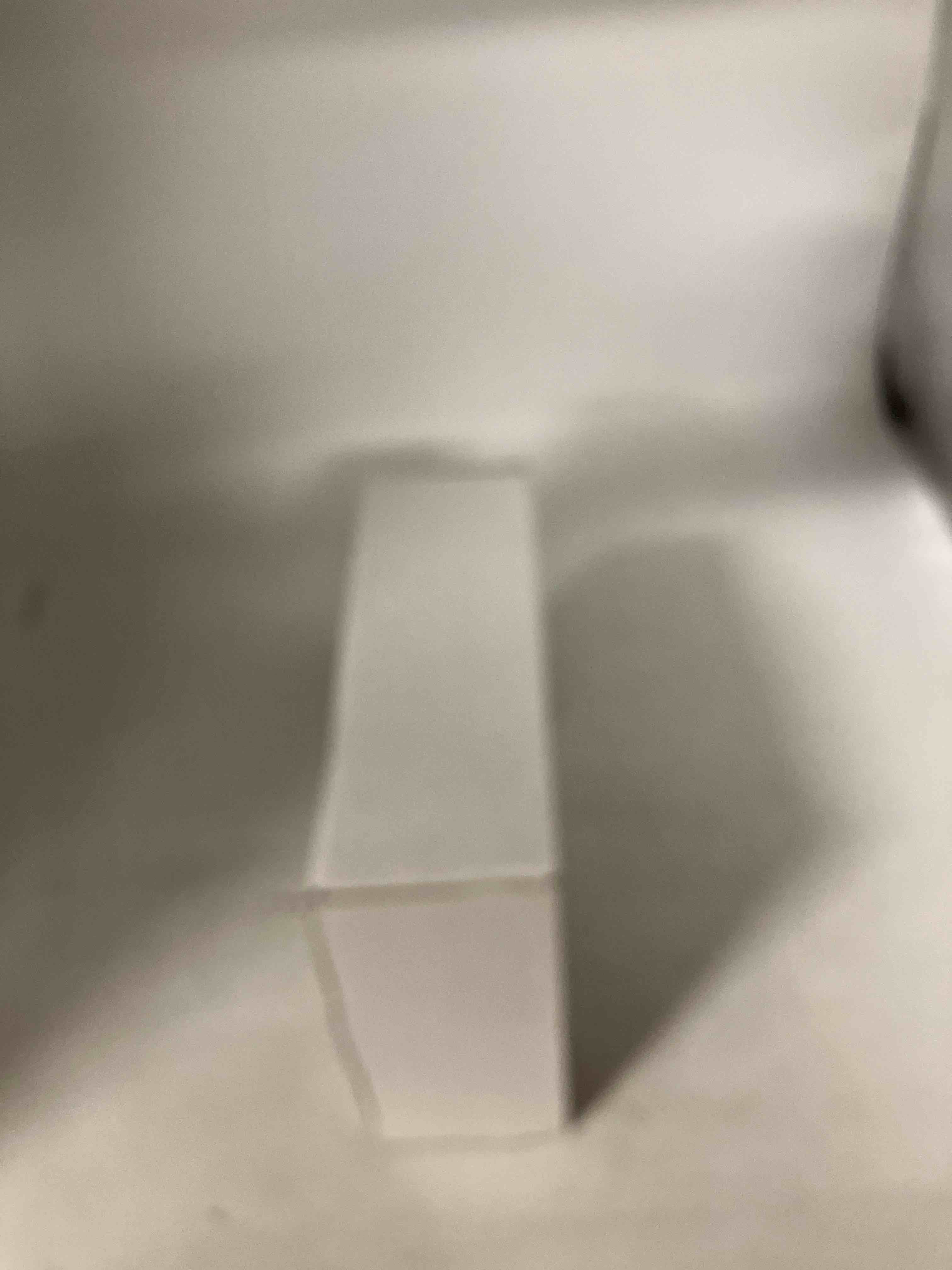 https://s3.amazonaws.com/lotting-images-prod/phillipi/TEA0080145_1732029234354.jpeg
