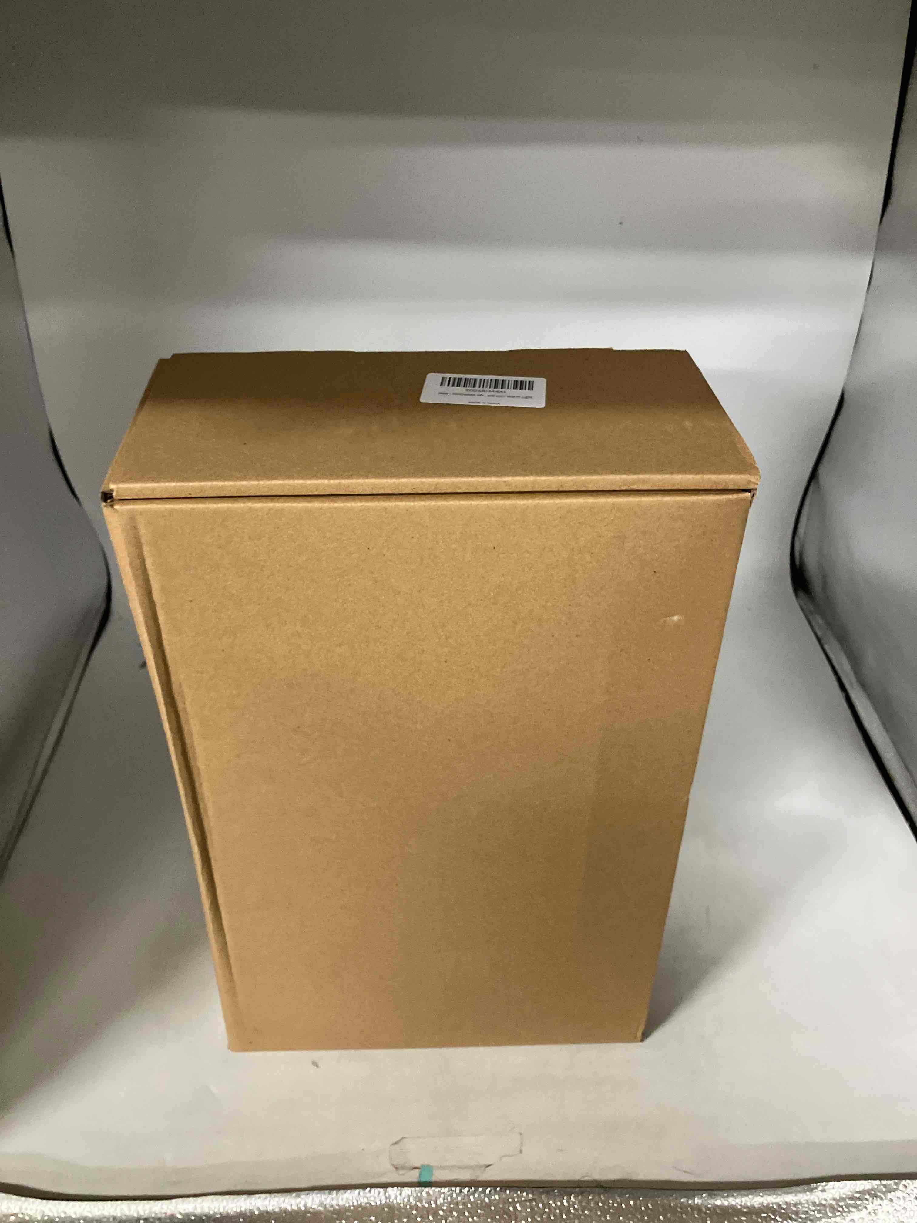 https://s3.amazonaws.com/lotting-images-prod/phillipi/TEA0080193_1732025703033.jpeg