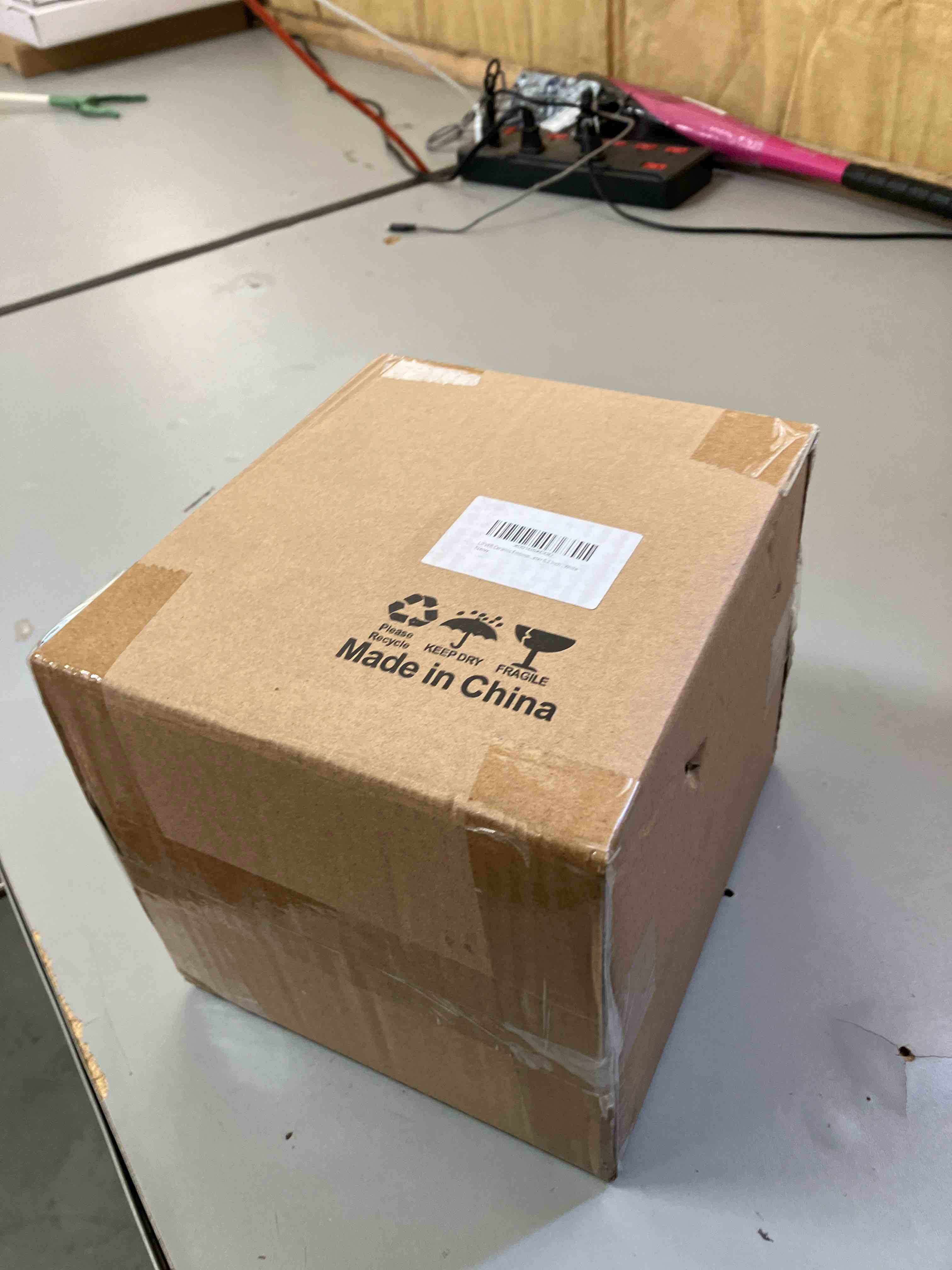 https://s3.amazonaws.com/lotting-images-prod/phillipi/TEA0081535_1729874336418.jpeg