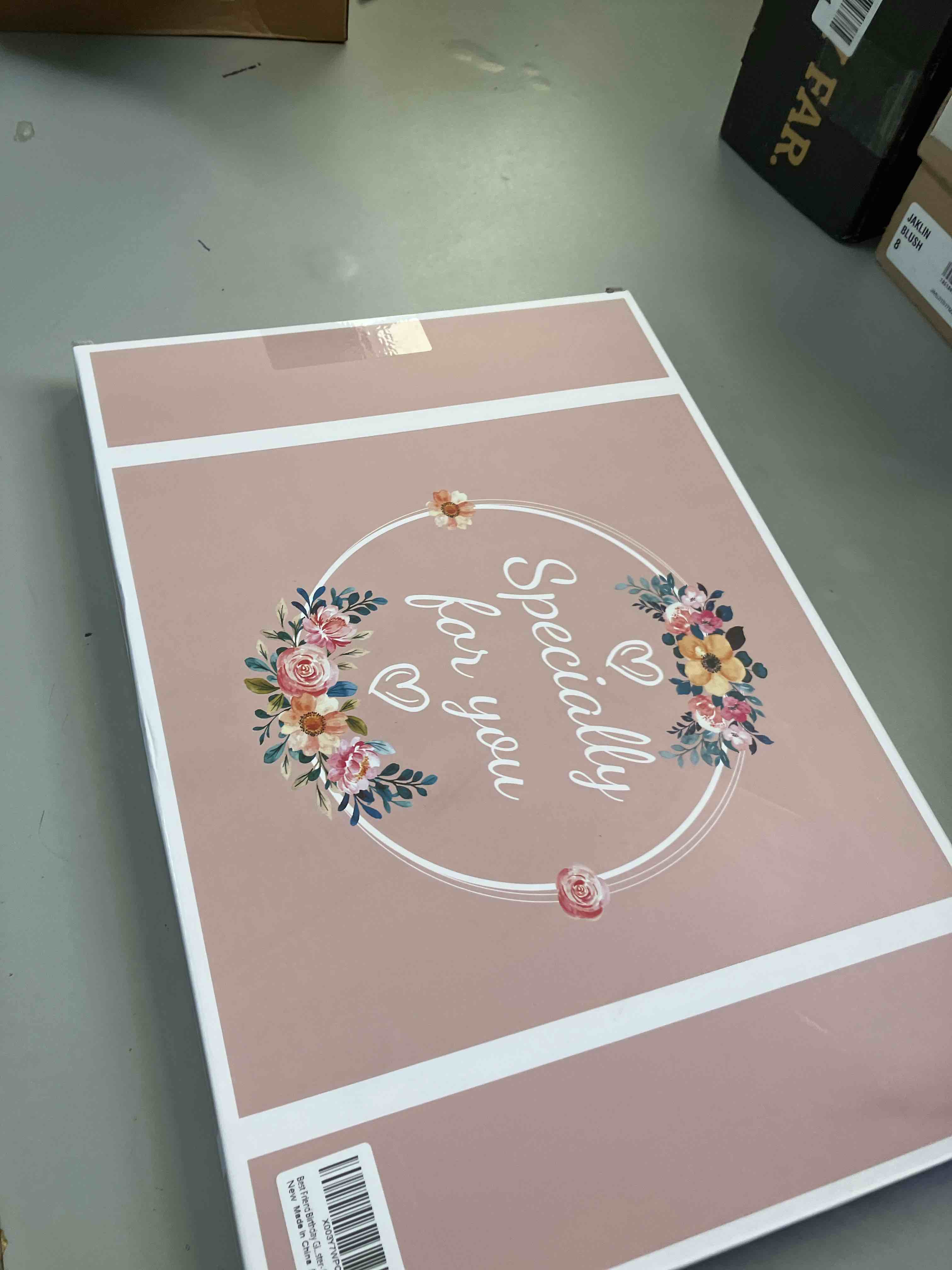 https://s3.amazonaws.com/lotting-images-prod/phillipi/TEA0081642_1729694635071.jpeg