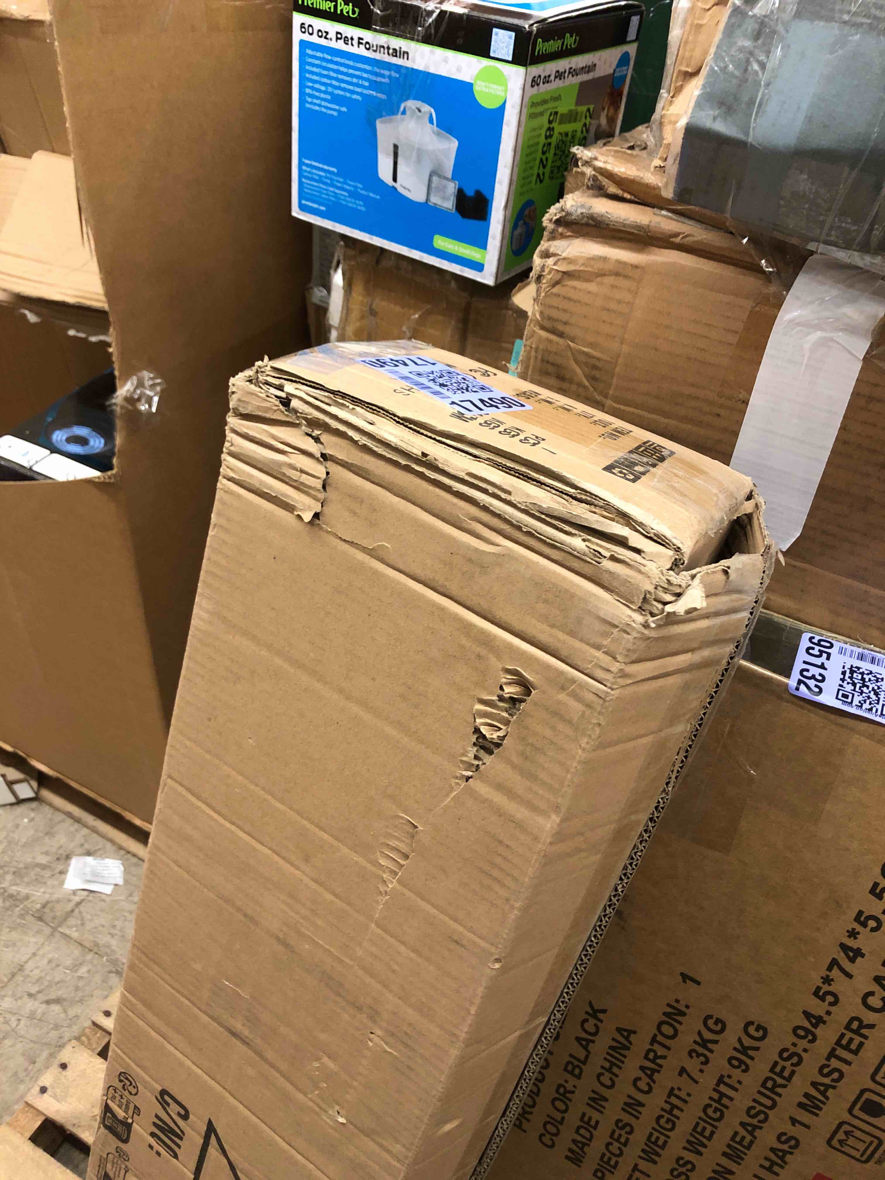 https://s3.amazonaws.com/lotting-images-prod/phillipi/TEA0082094_1738944002937.jpeg