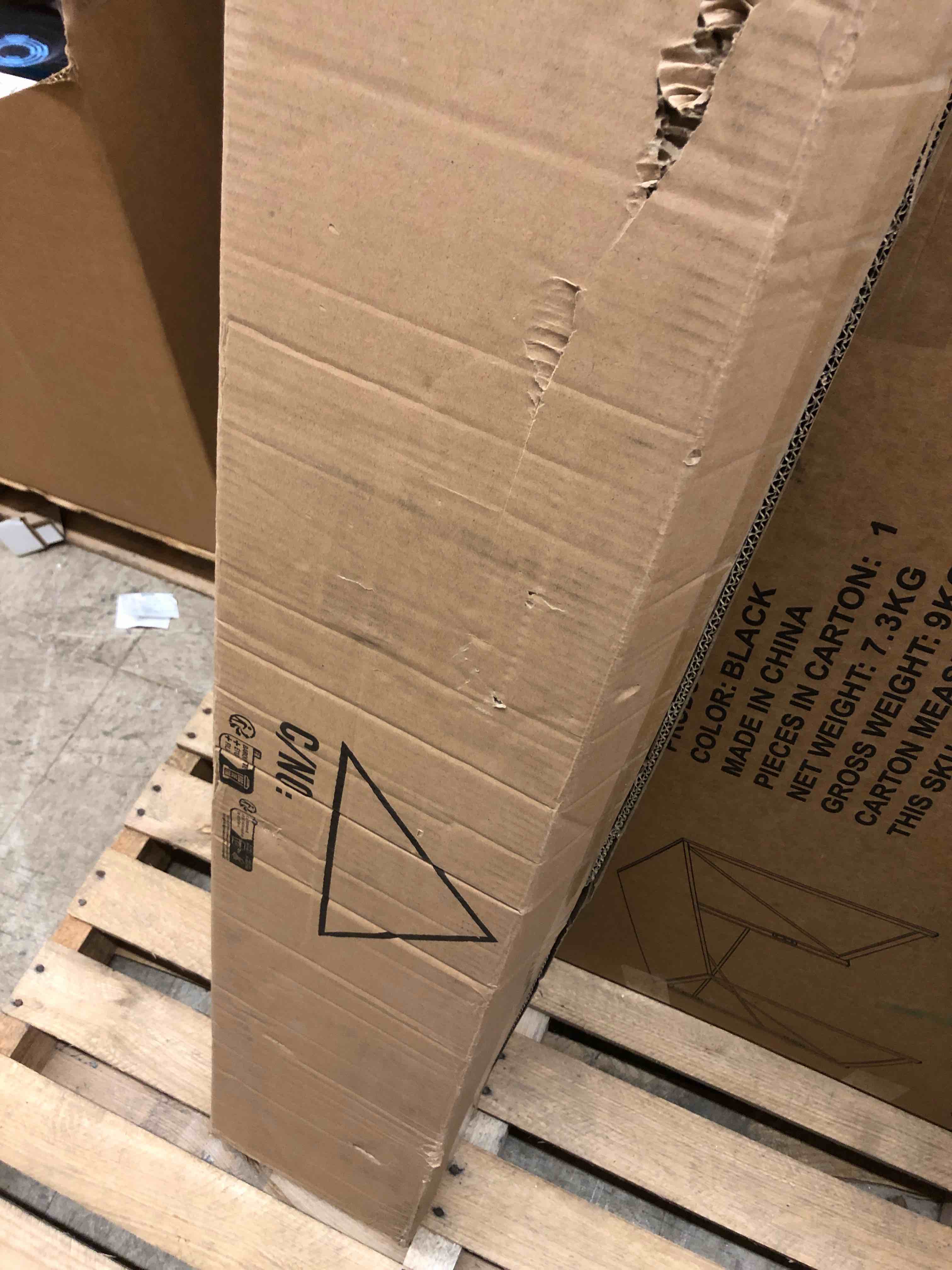 https://s3.amazonaws.com/lotting-images-prod/phillipi/TEA0082094_1738944004344.jpeg