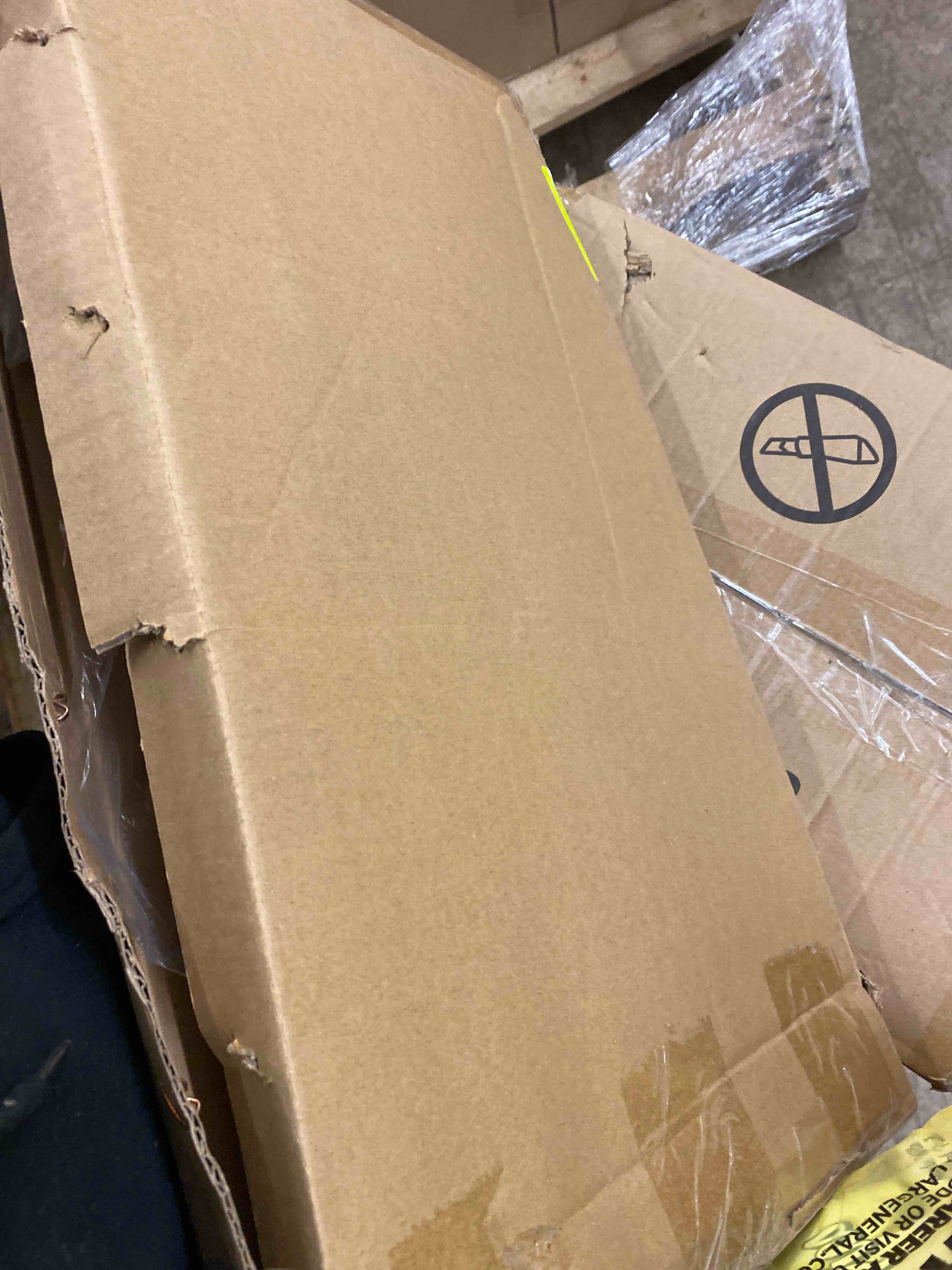 https://s3.amazonaws.com/lotting-images-prod/phillipi/TEA0082212_1738693749304.jpeg