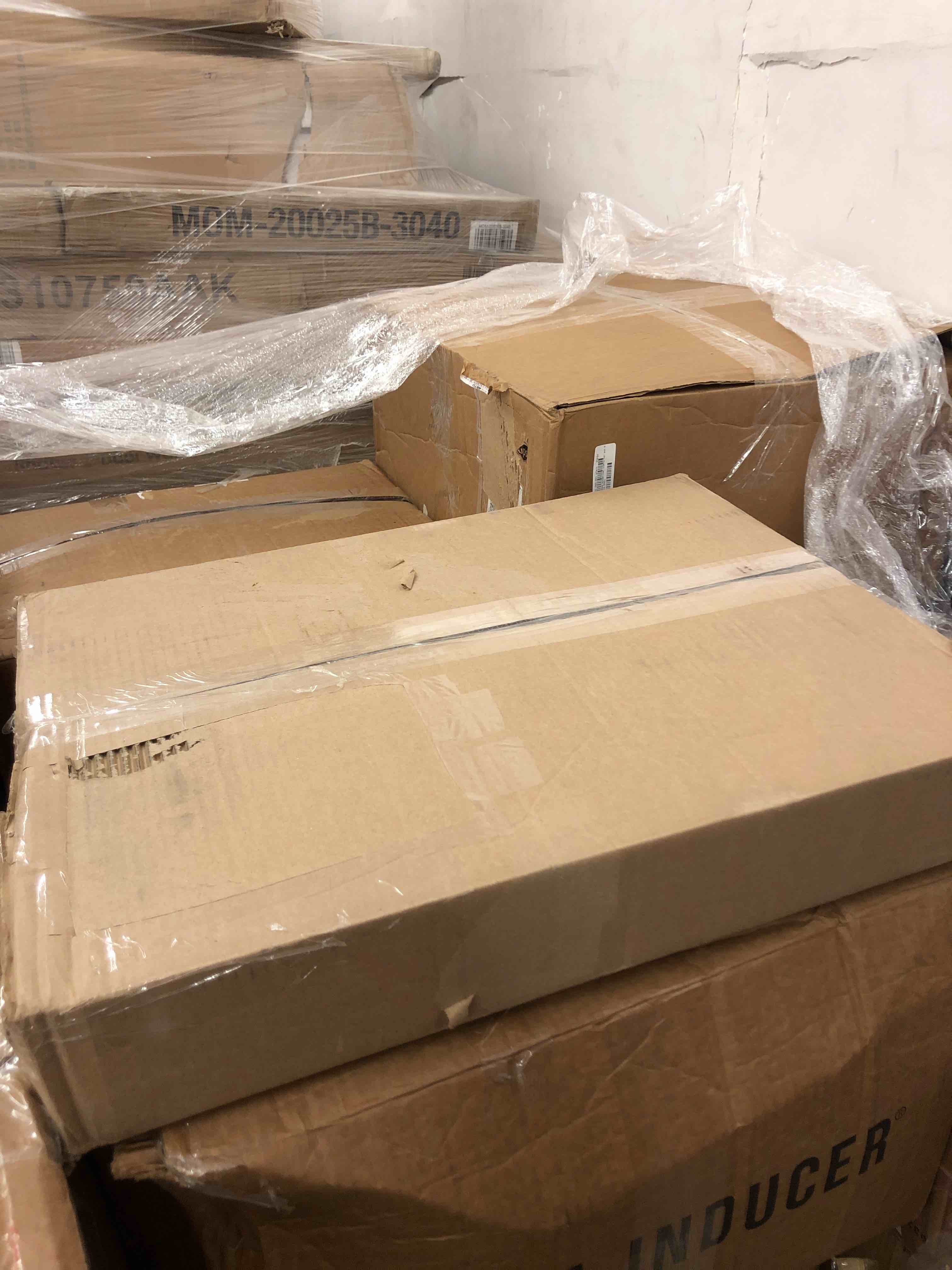 https://s3.amazonaws.com/lotting-images-prod/phillipi/TEA0082221_1738693879731.jpeg