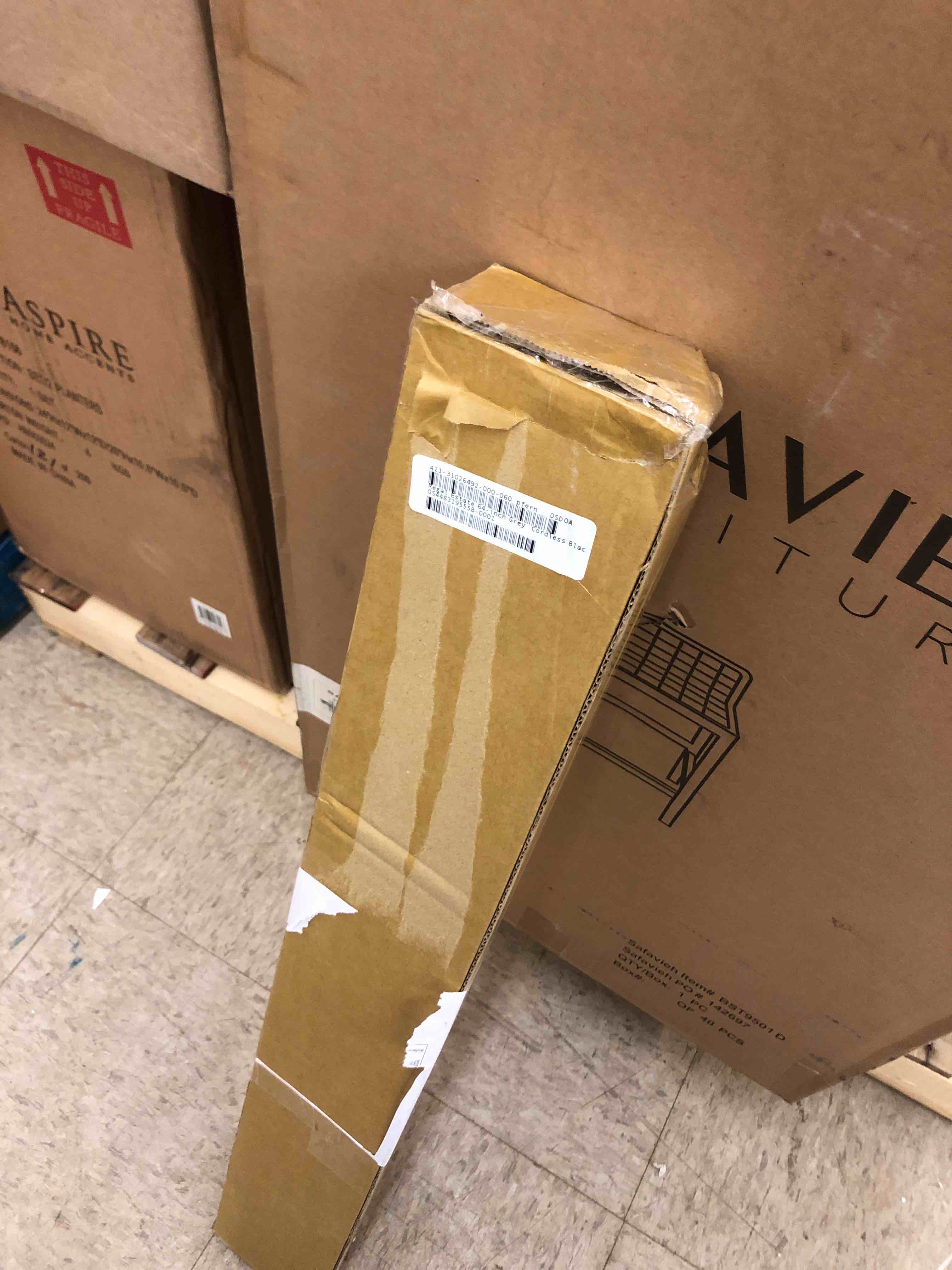 https://s3.amazonaws.com/lotting-images-prod/phillipi/TEA0082224_1738694366420.jpeg