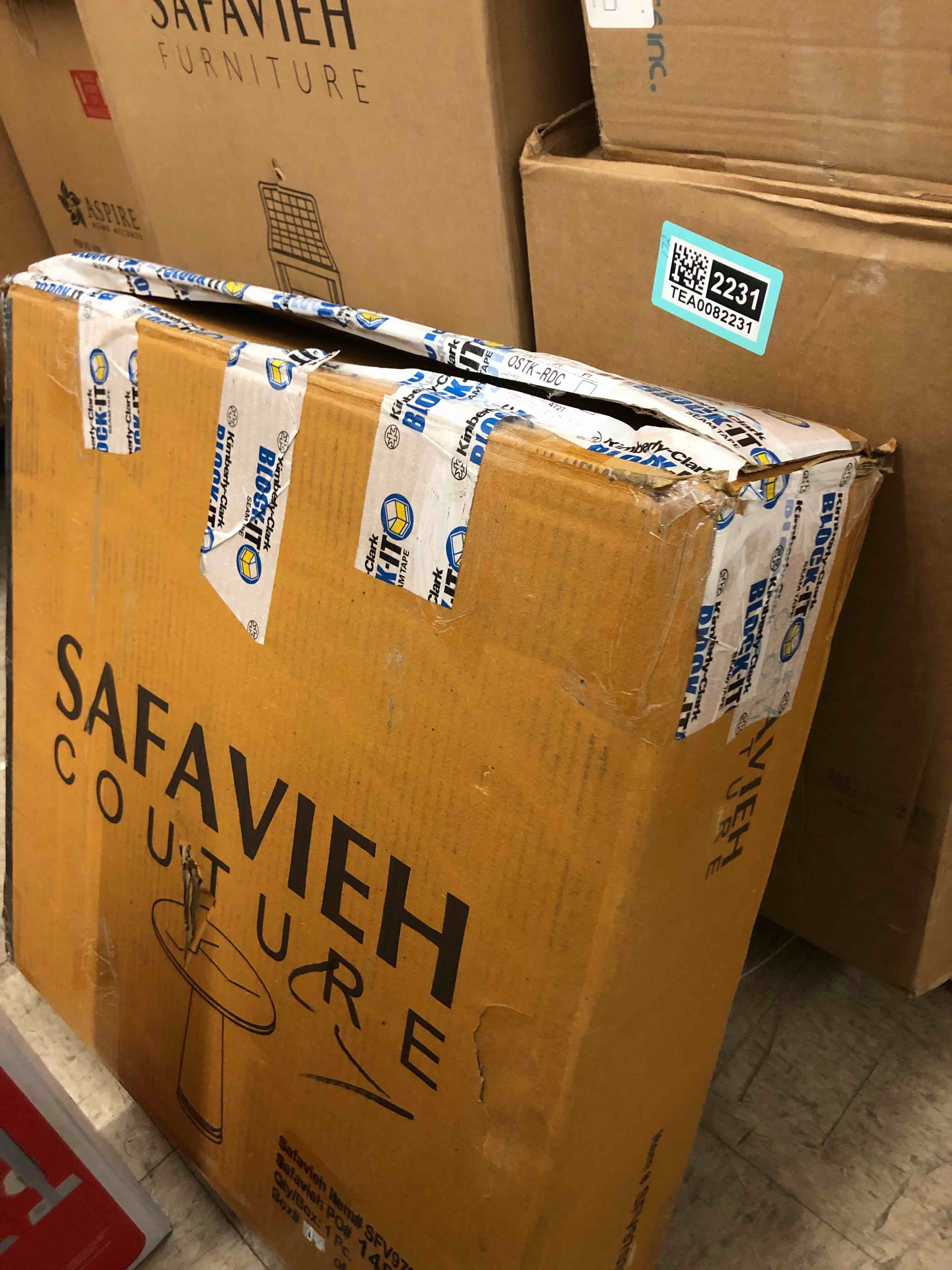 https://s3.amazonaws.com/lotting-images-prod/phillipi/TEA0082238_1738698197128.jpeg