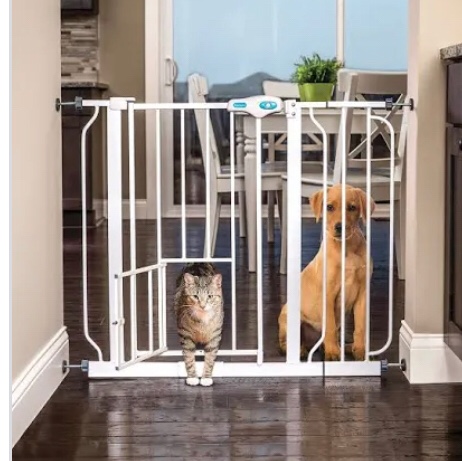Carlson Pet Products 31 H Extra-Wide Walk Through Metal Dog Pet Gate  with Additional Small Door  White