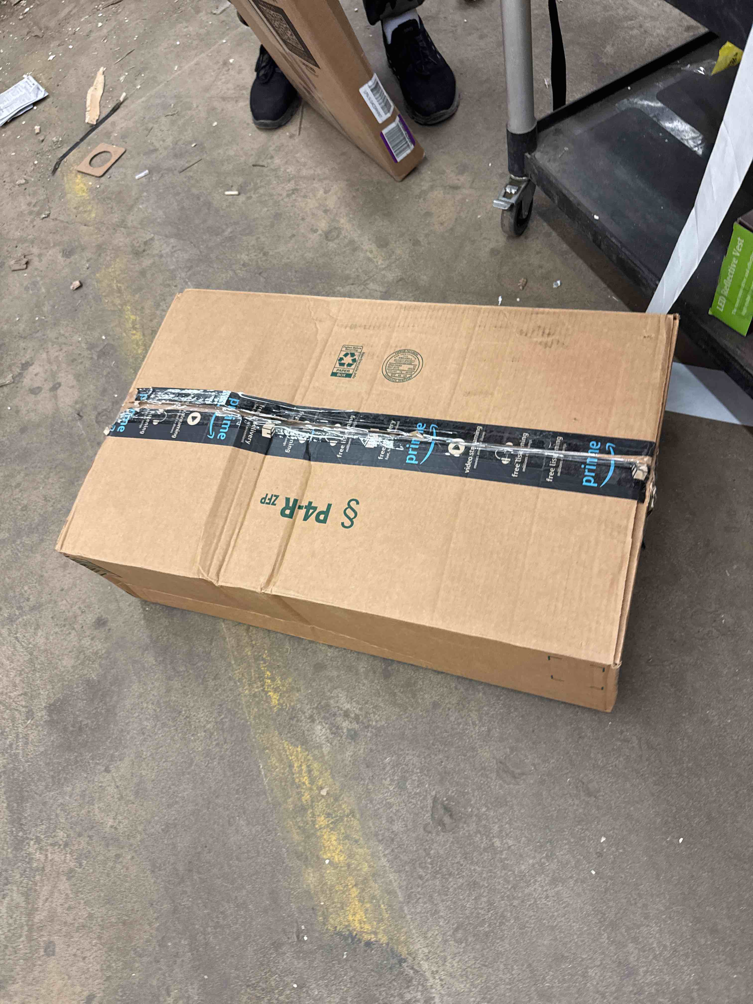 https://s3.amazonaws.com/lotting-images-prod/phillipi/TEA0082323_1738433789085.jpeg